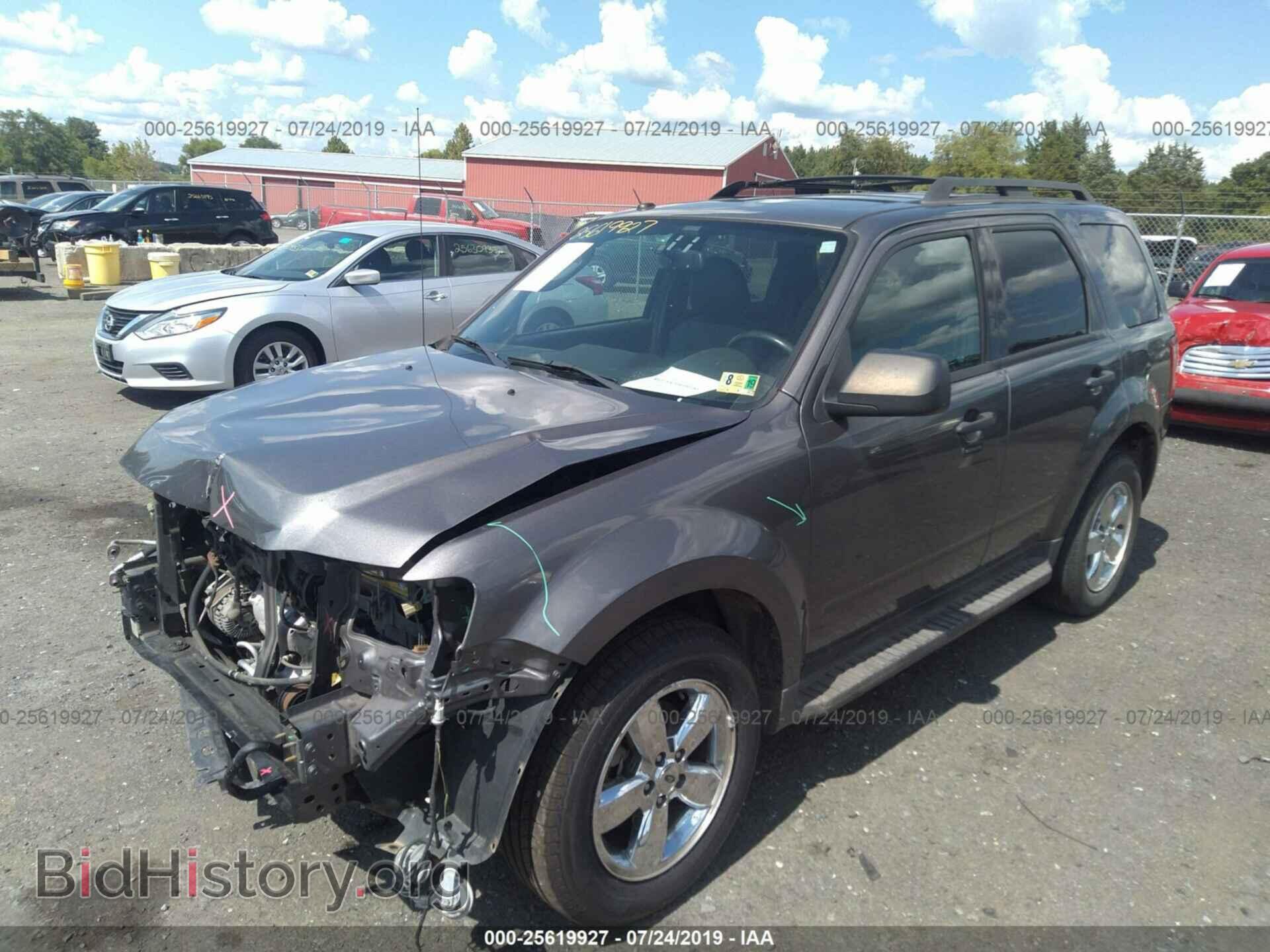 2011 FORD ESCAPE - VIN: 1FMCU9DG4BKC28583 - Photo 2