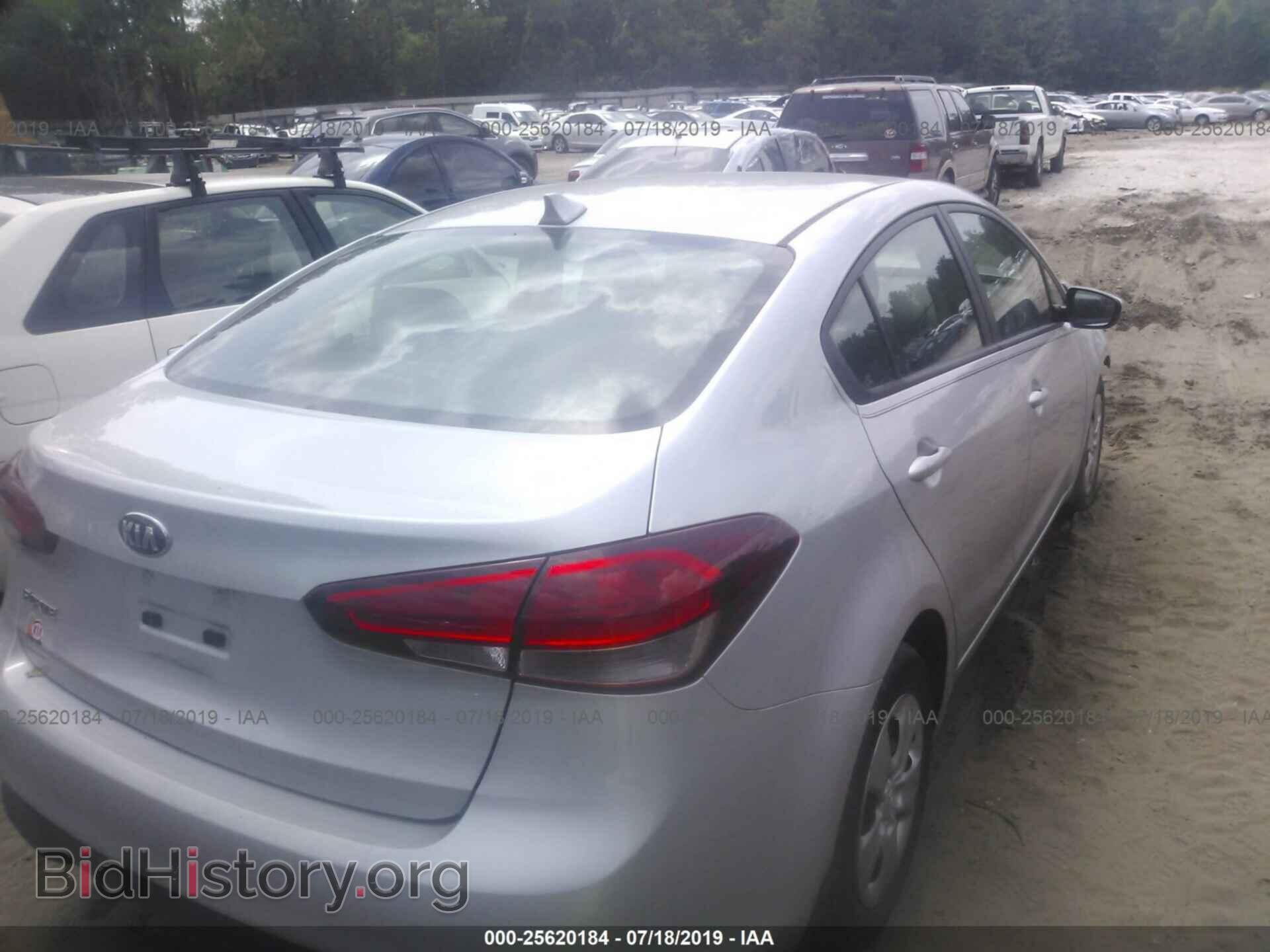2017 KIA FORTE - VIN: 3KPFK4A74HE080994 - Фото 4