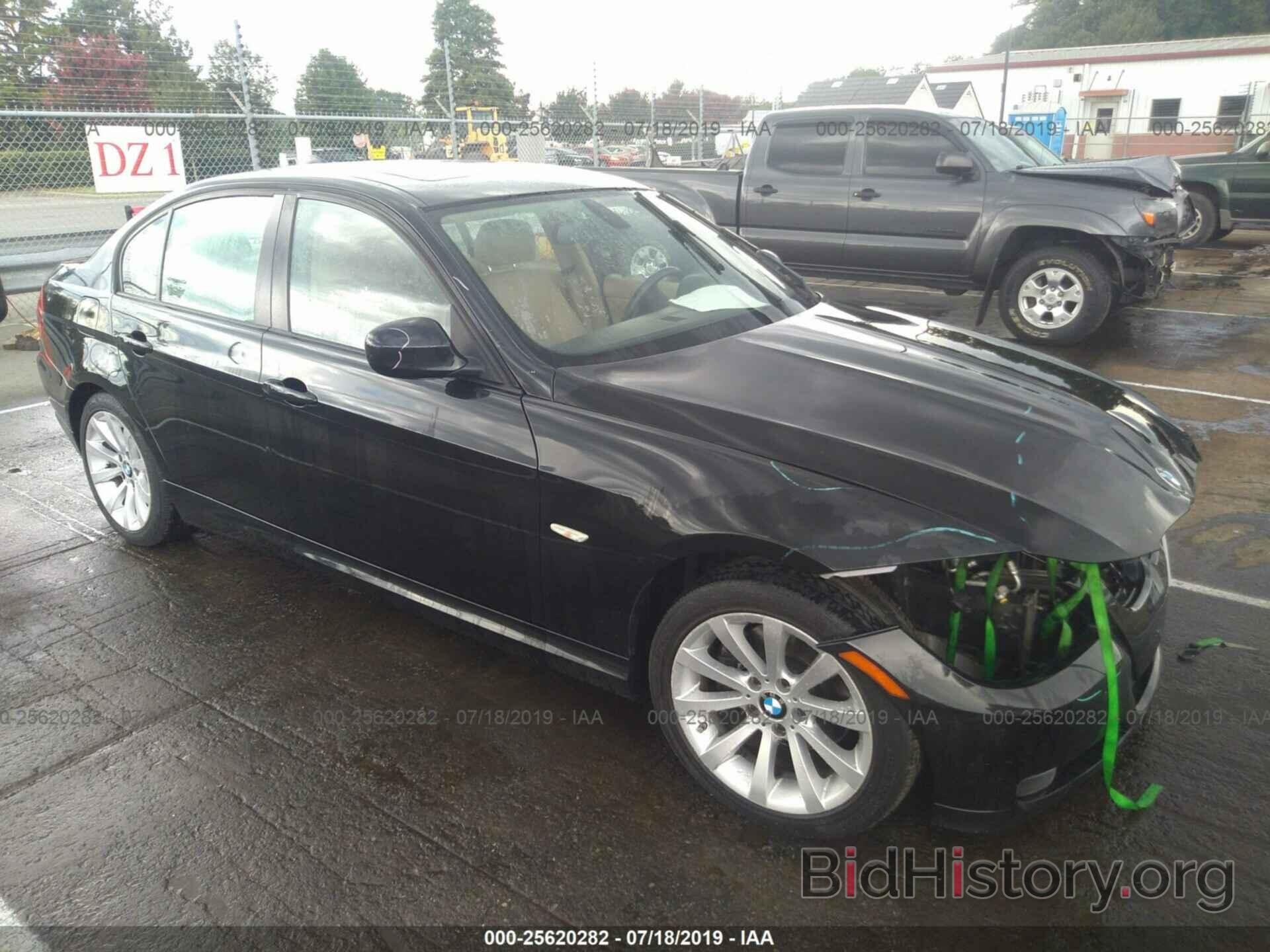 Фотография WBAPH7G58BNM55683 - BMW 328 2011