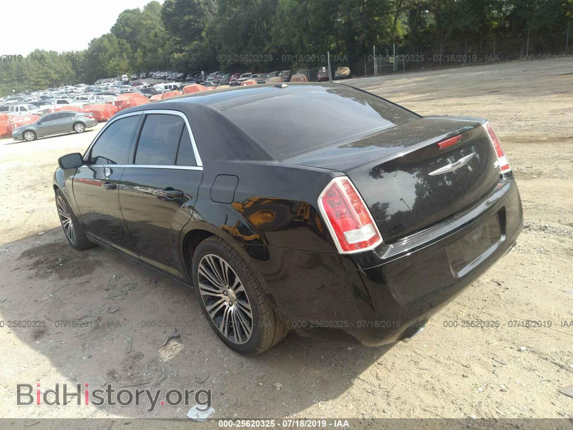 2013 CHRYSLER 300 - VIN: 2C3CCABG2DH644027 - Photo 3