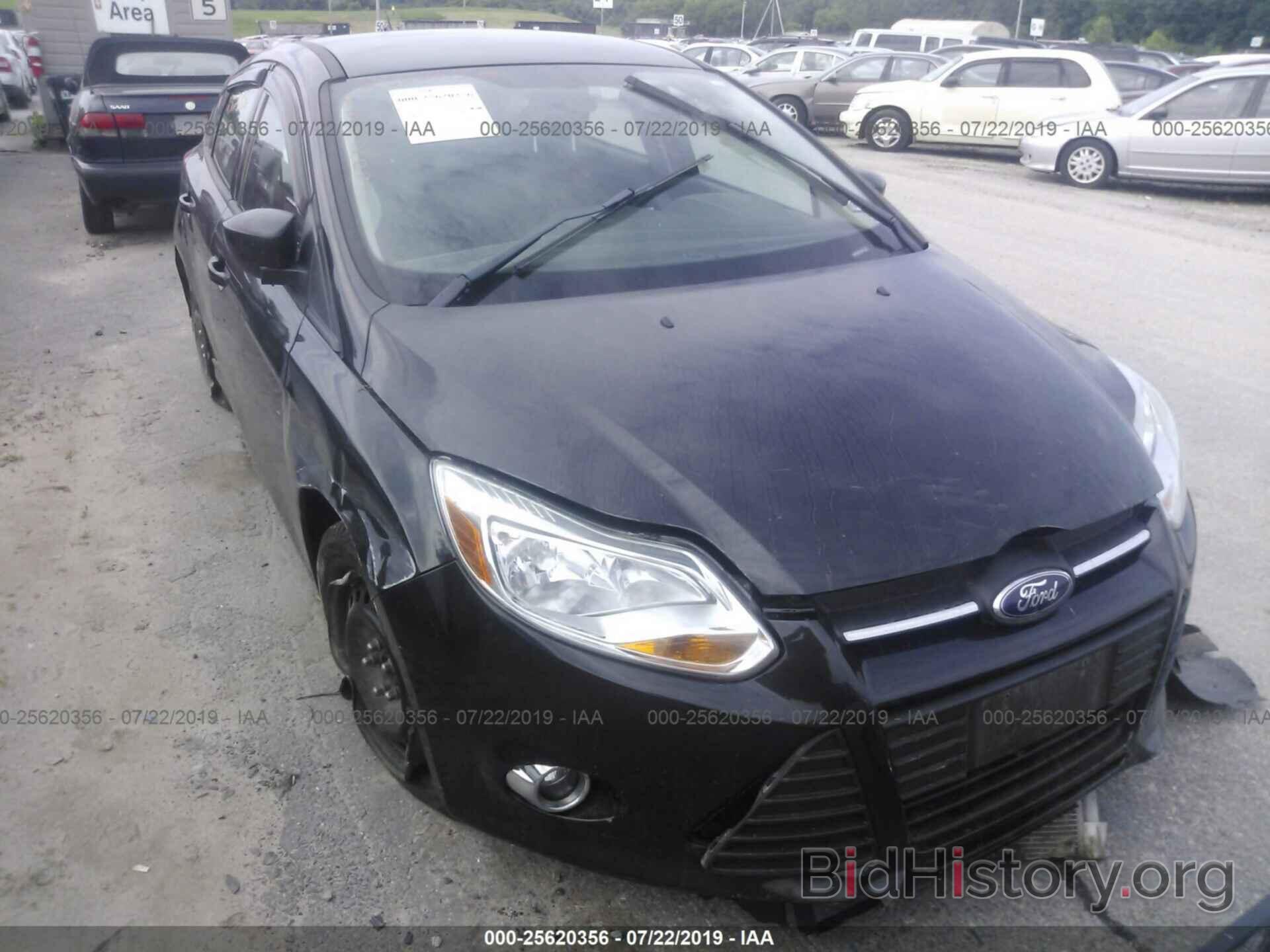 Photo 1FAHP3K26CL351499 - FORD FOCUS 2012