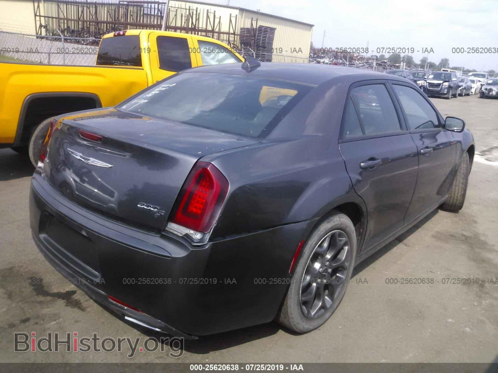 2015 CHRYSLER 300 - VIN: 2C3CCAGG9FH831244 - Photo 4