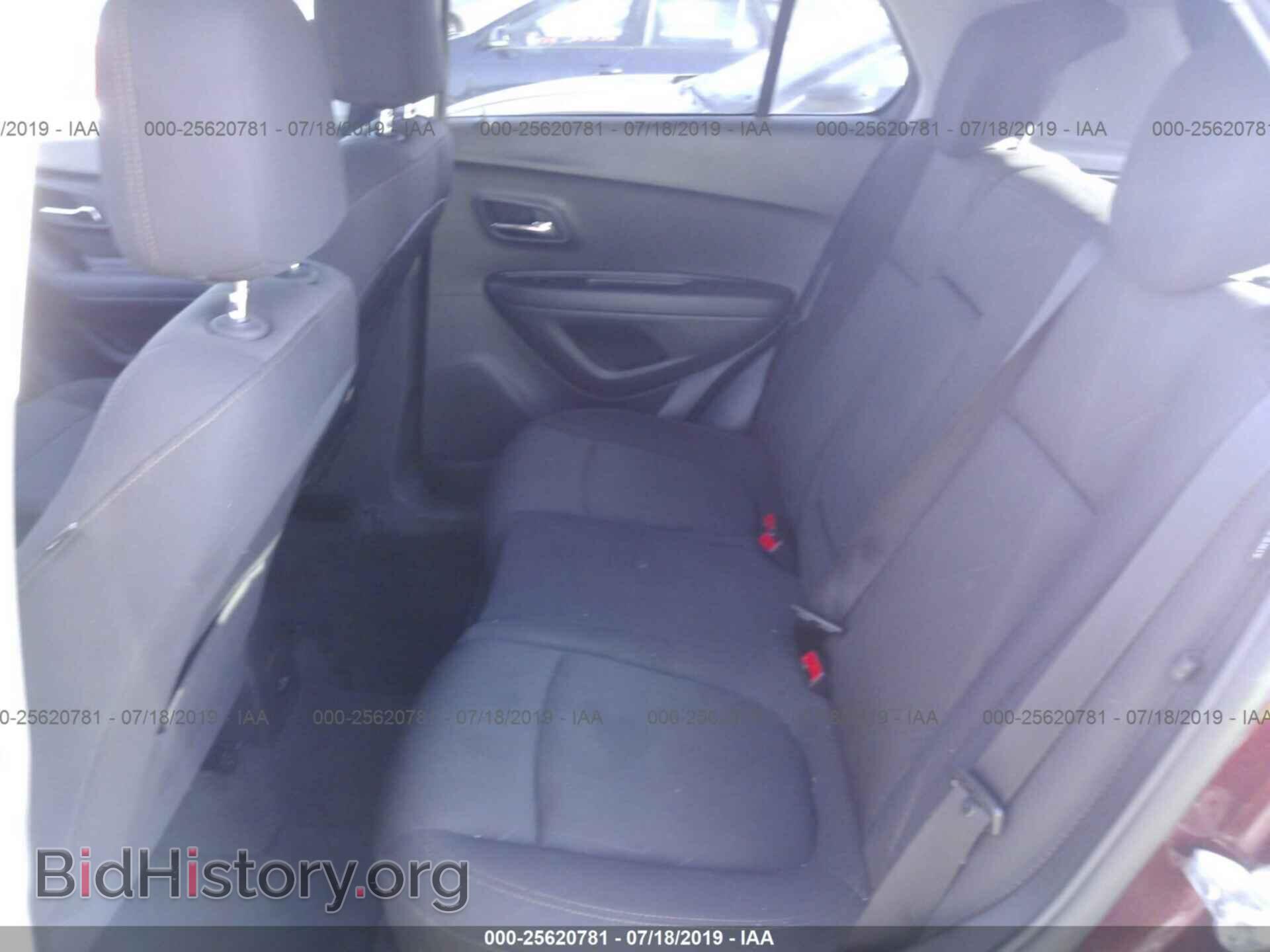 2017 CHEVROLET TRAX - VIN: 3GNCJPSB6HL143414 - Фото 8