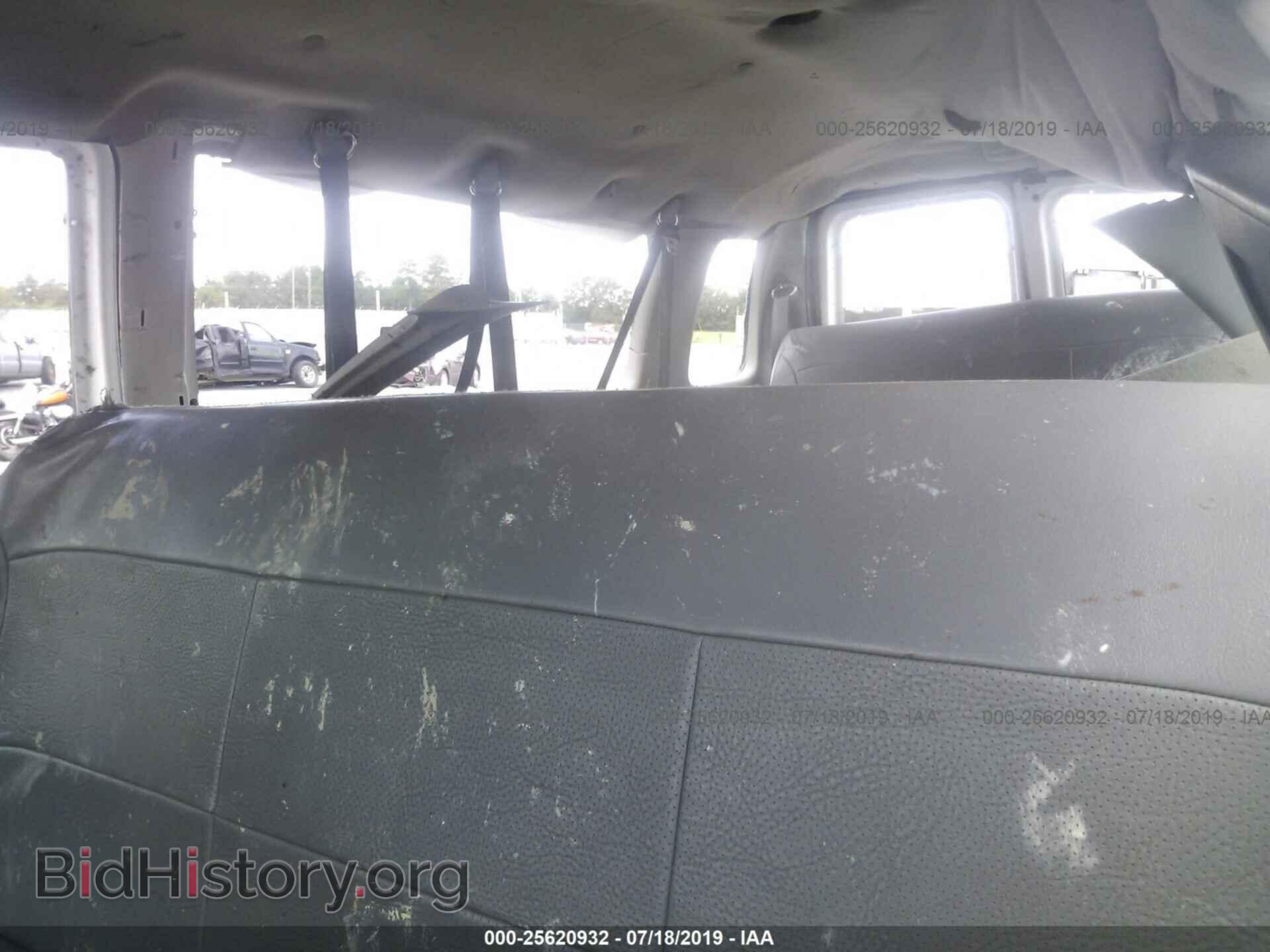 2006 FORD ECONOLINE - VIN: 1FBSS31LX6DB31391 - Фото 8