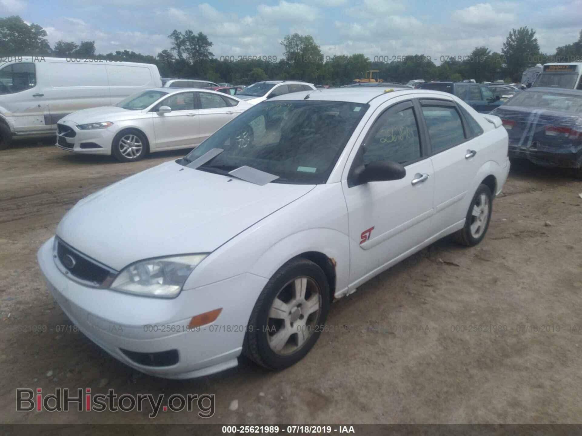 2007 FORD FOCUS - VIN: 1FAHP34N17W190815 - Фото 2