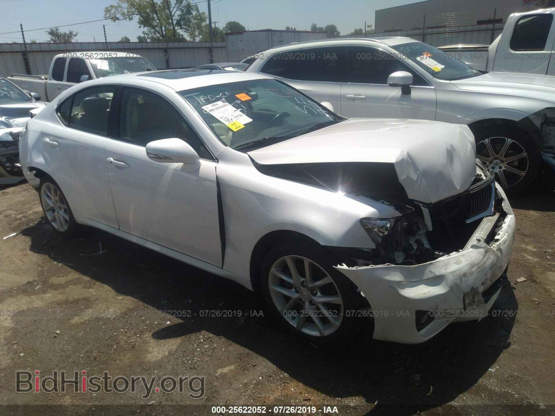 Photo JTHCF5C27D5060905 - LEXUS IS 2013