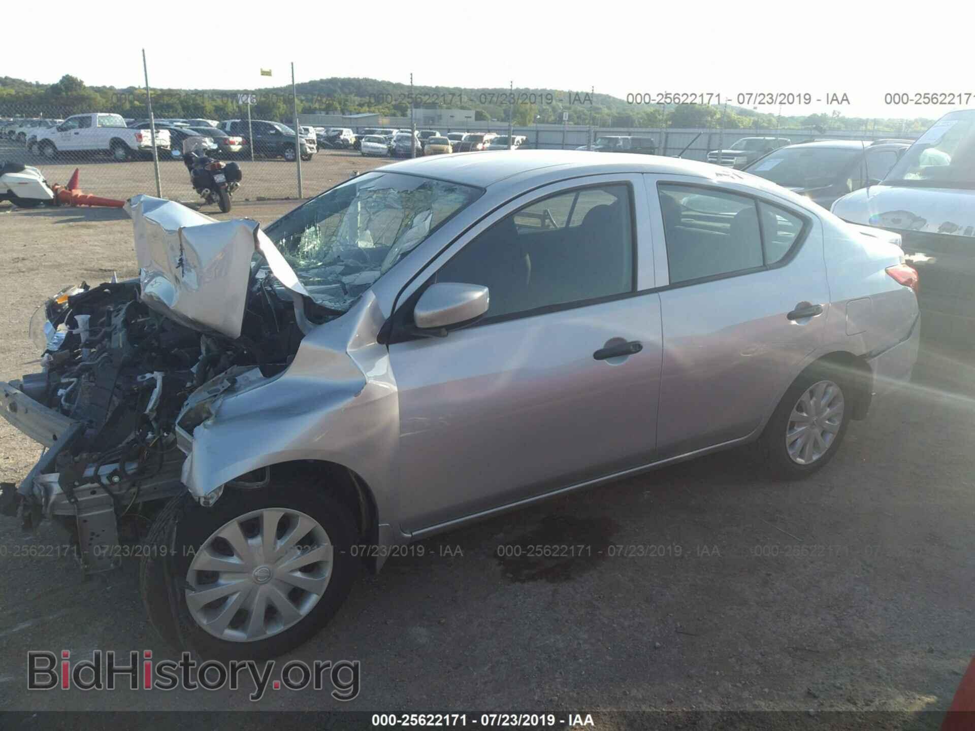 2017 NISSAN VERSA - VIN: 3N1CN7AP3HL847650 - Фото 2