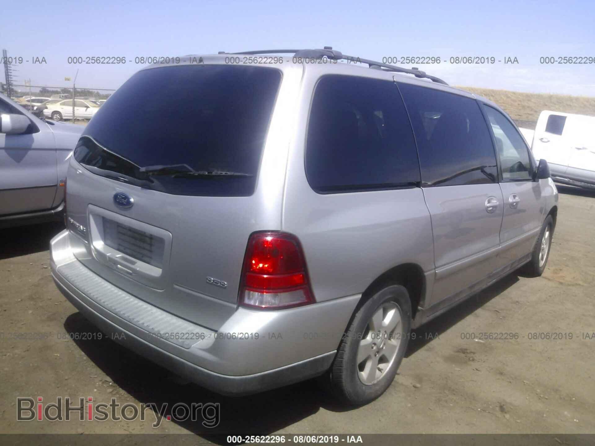 2004 FORD FREESTAR - VIN: 2FMDA57604BA58647 - Фото 4