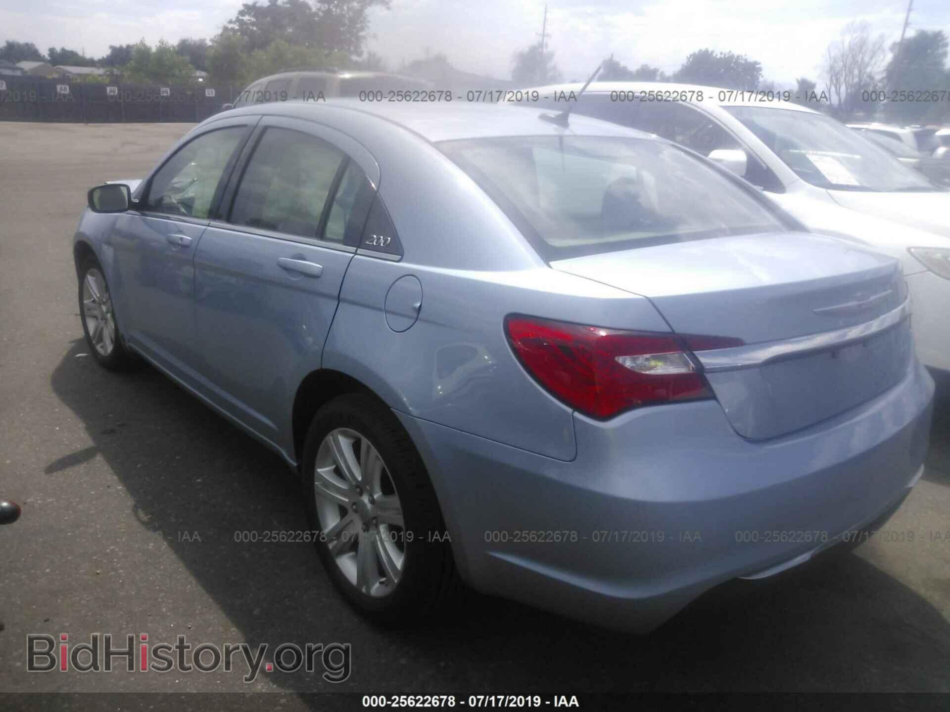 2012 CHRYSLER 200 - VIN: 1C3CCBBBXCN172868 - Фото 3