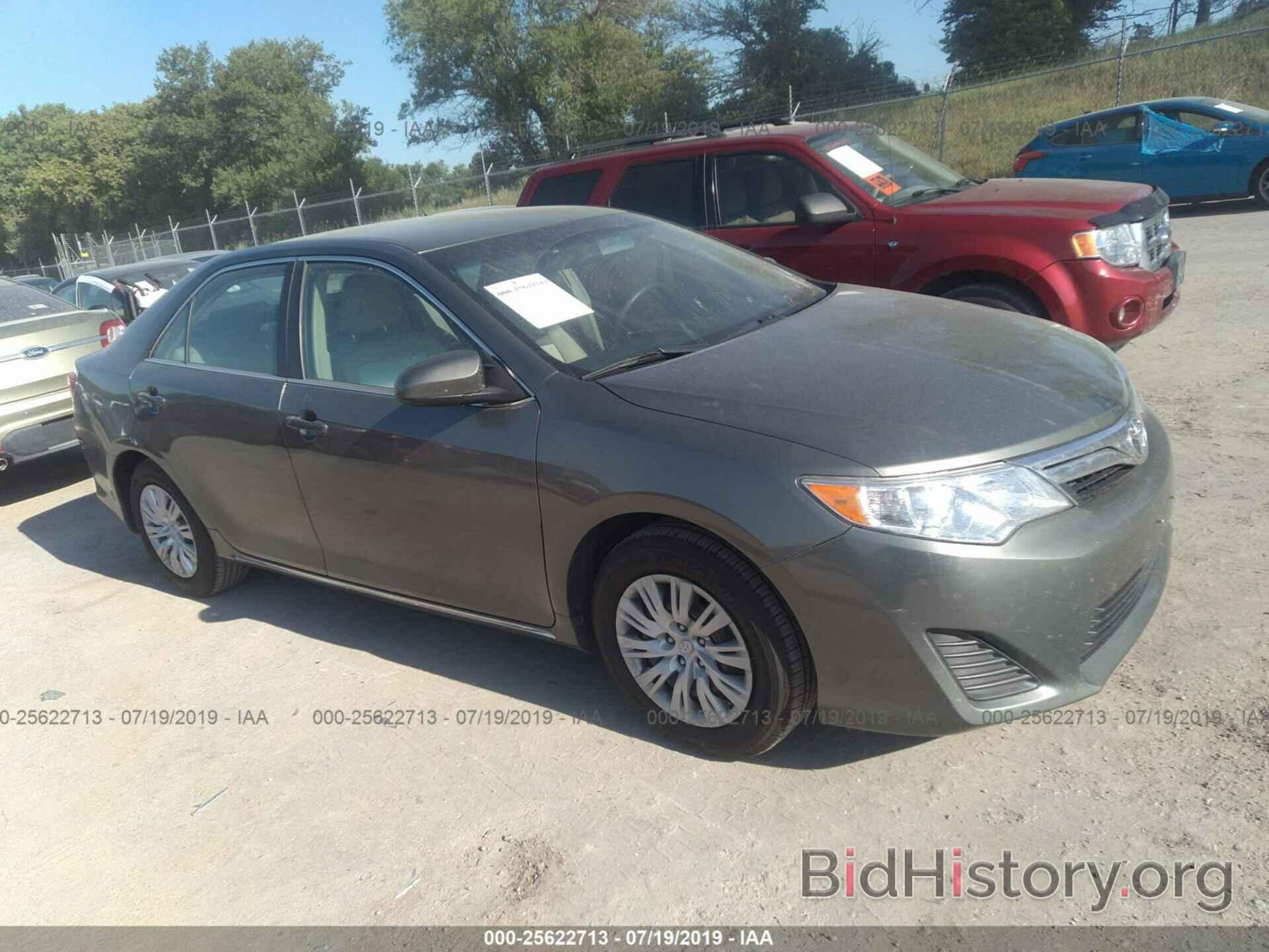 Photo 4T4BF1FKXDR335868 - TOYOTA CAMRY 2013