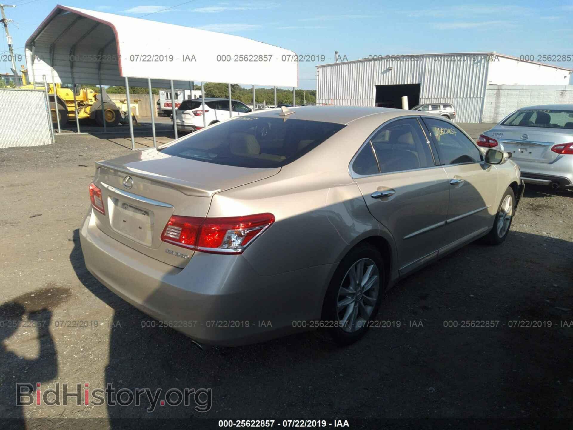 2011 LEXUS ES - VIN: JTHBK1EG1B2434271 - Фото 4