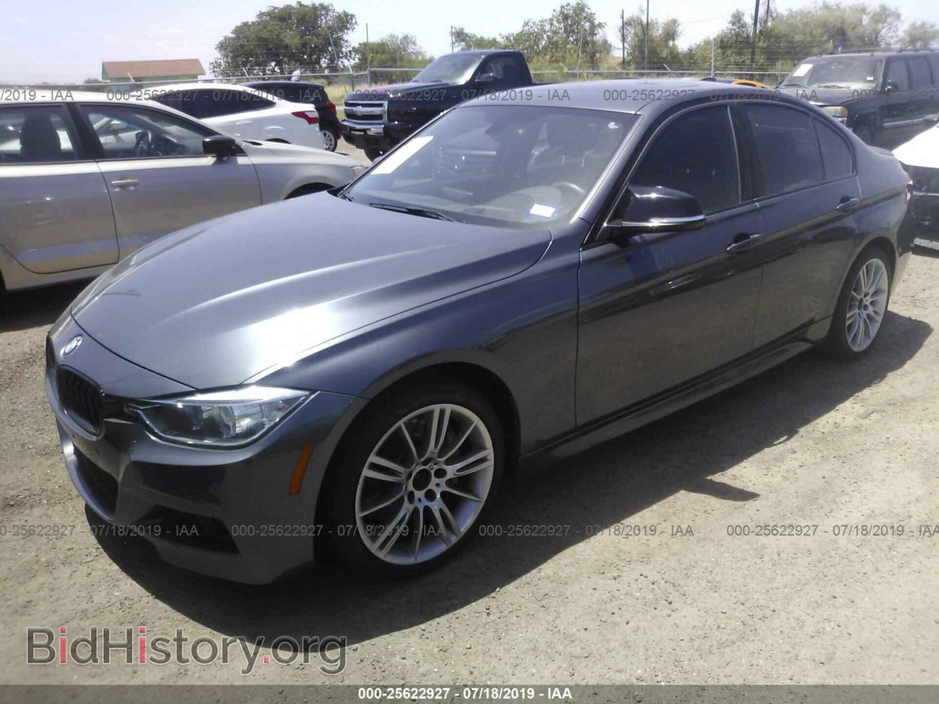 2015 BMW 335 - VIN: WBA3A9G54FNS66856 - Фото 2