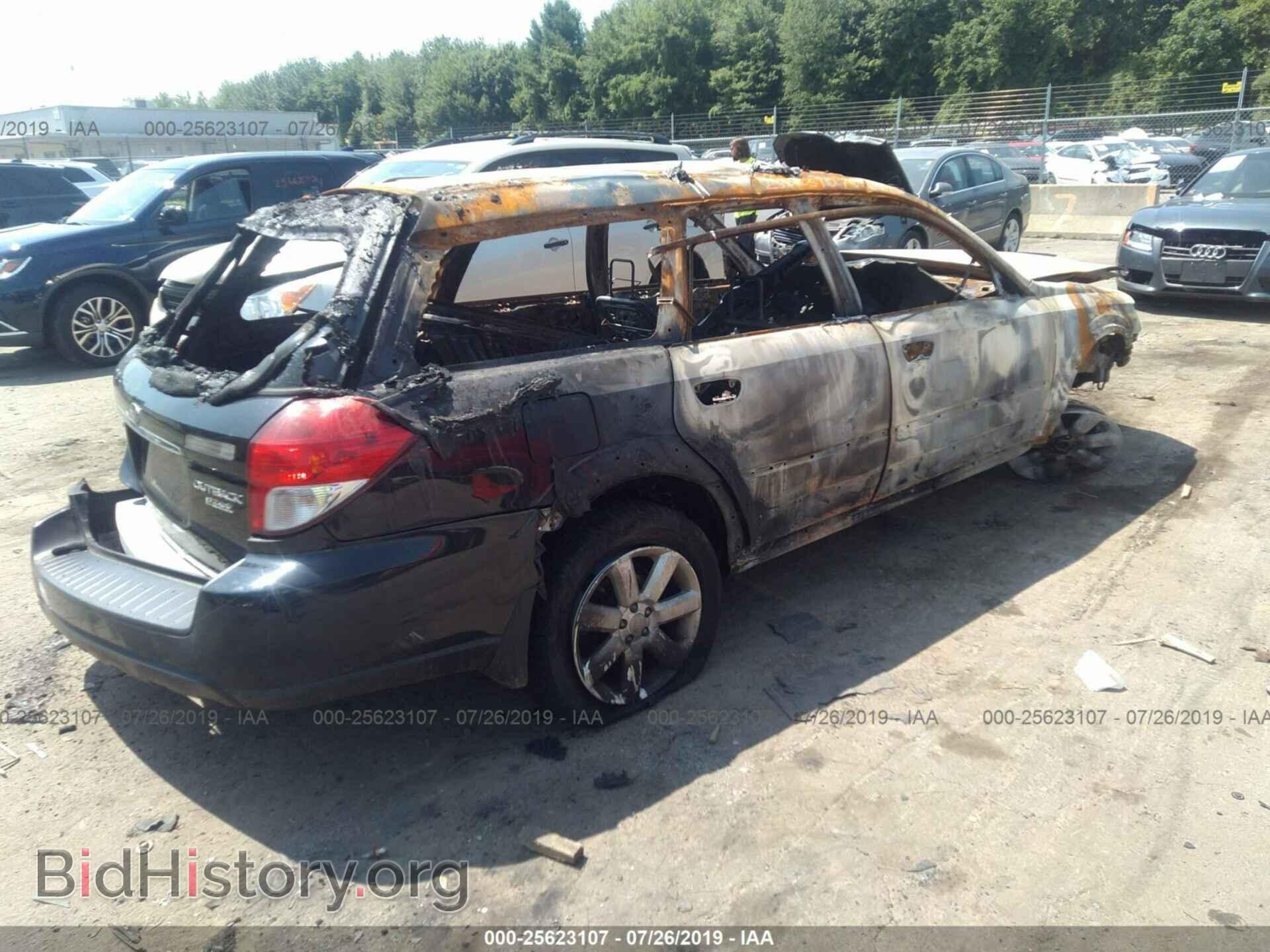 2009 SUBARU OUTBACK - VIN: 4S4BP61C297326477 - Фото 4