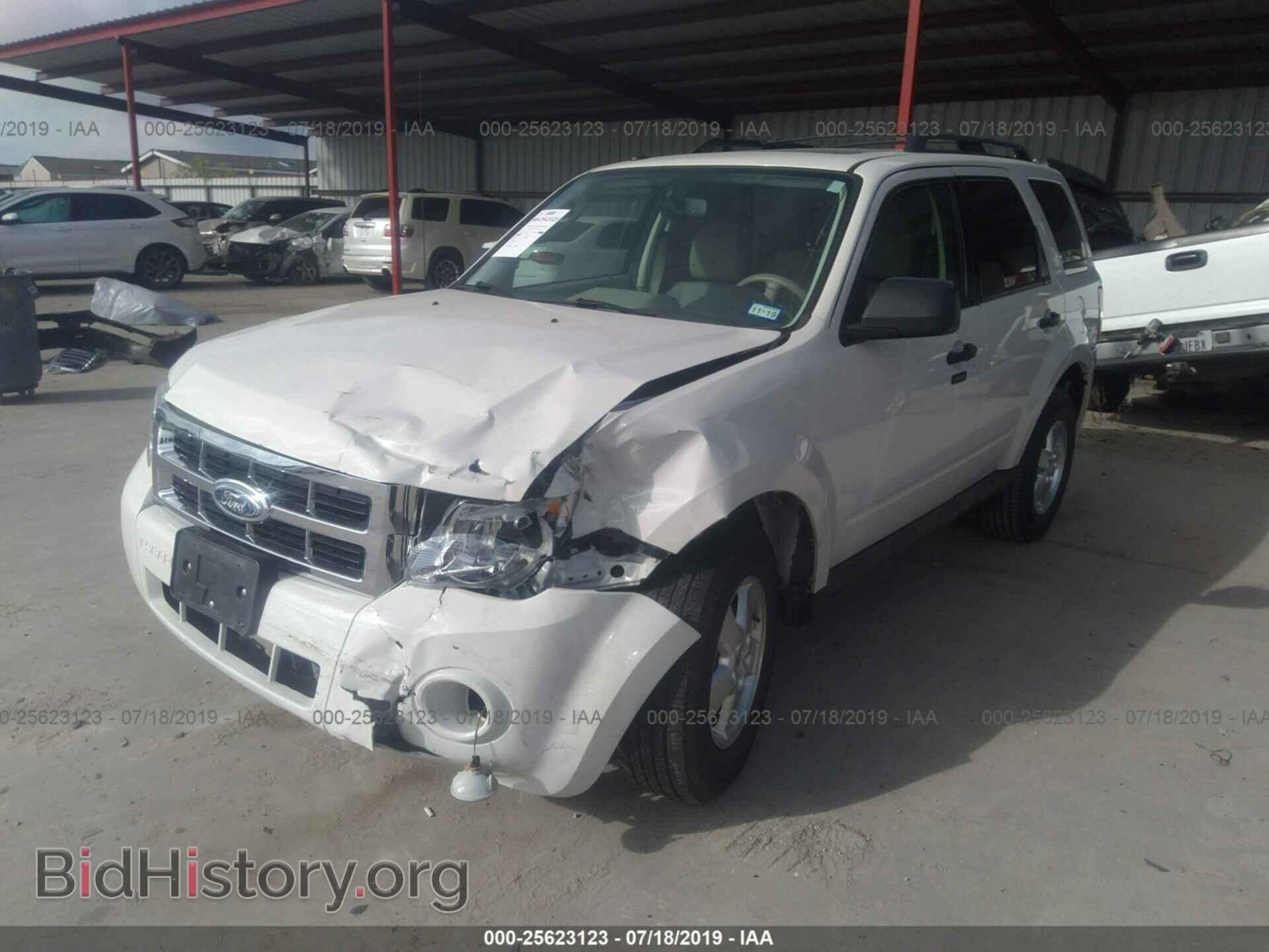 2012 FORD ESCAPE - VIN: 1FMCU0D77CKB03574 - Photo 2