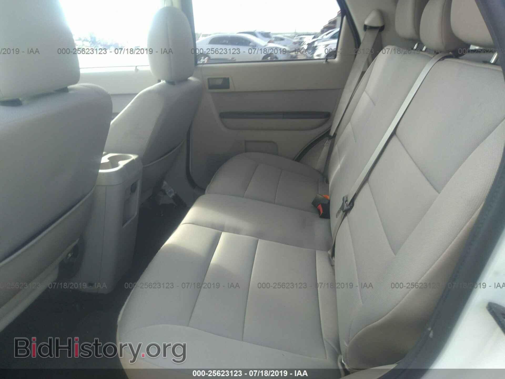 2012 FORD ESCAPE - VIN: 1FMCU0D77CKB03574 - Photo 8