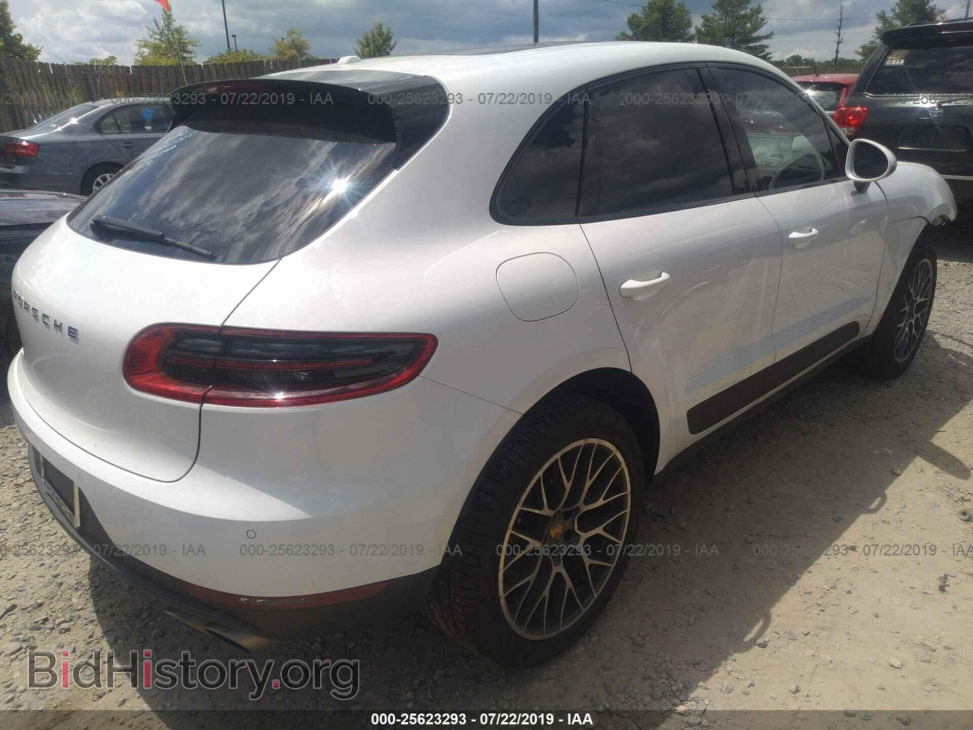 2017 PORSCHE MACAN - VIN: WP1AB2A54HLB18260 - Фото 4