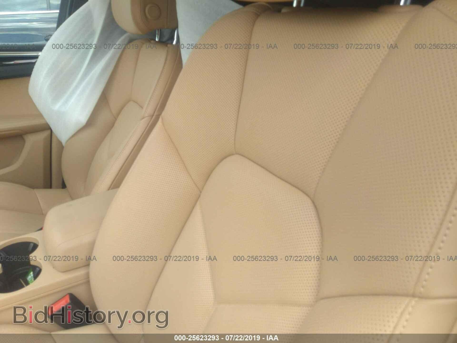2017 PORSCHE MACAN - VIN: WP1AB2A54HLB18260 - Фото 8