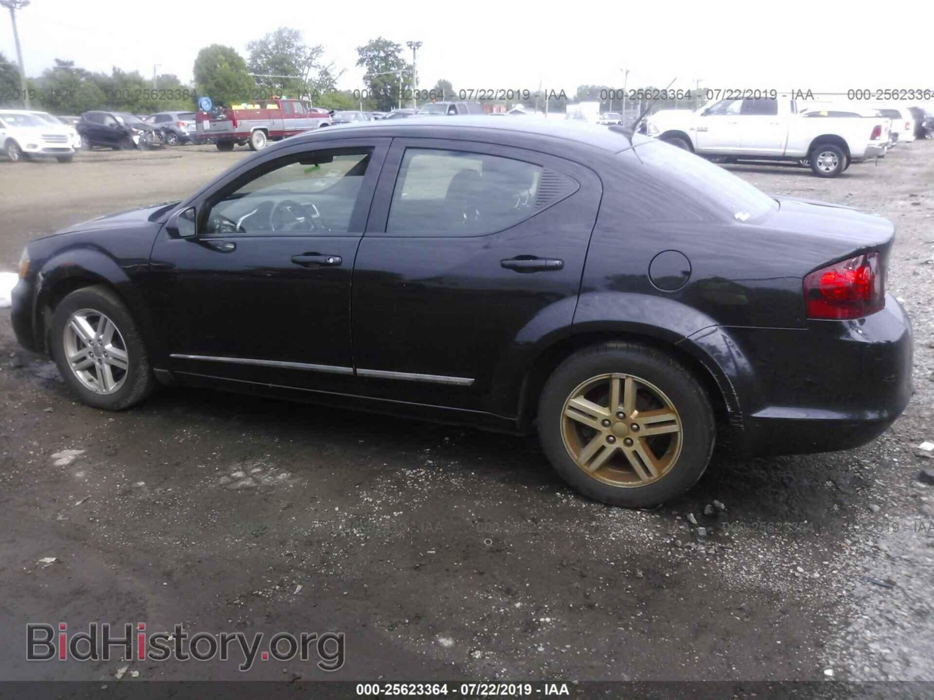 2011 DODGE AVENGER - VIN: 1B3BD1FB4BN501914 - Фото 3