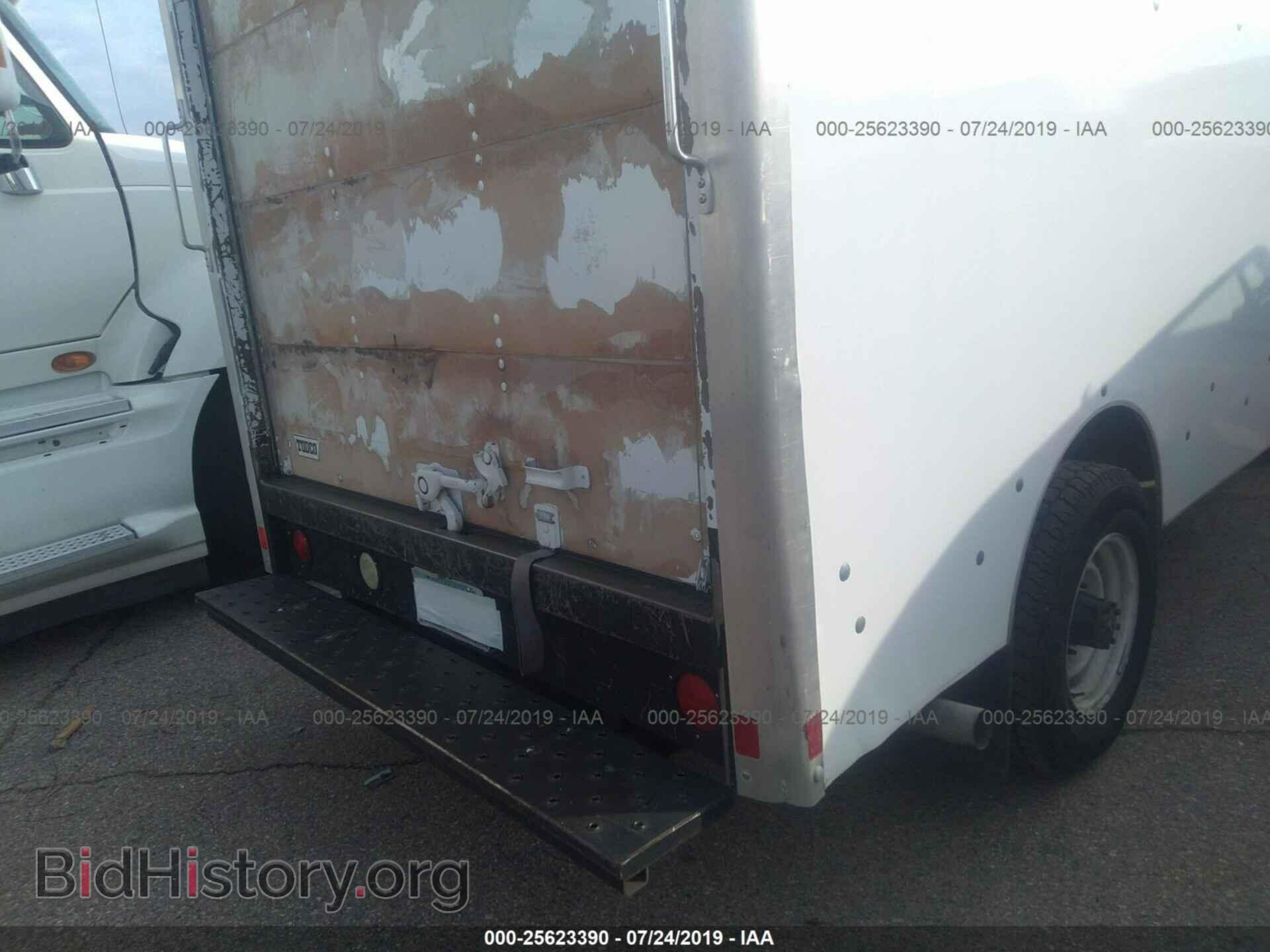 2009 FORD ECONOLINE - VIN: 1FDSE35L79DA32878 - Фото 7