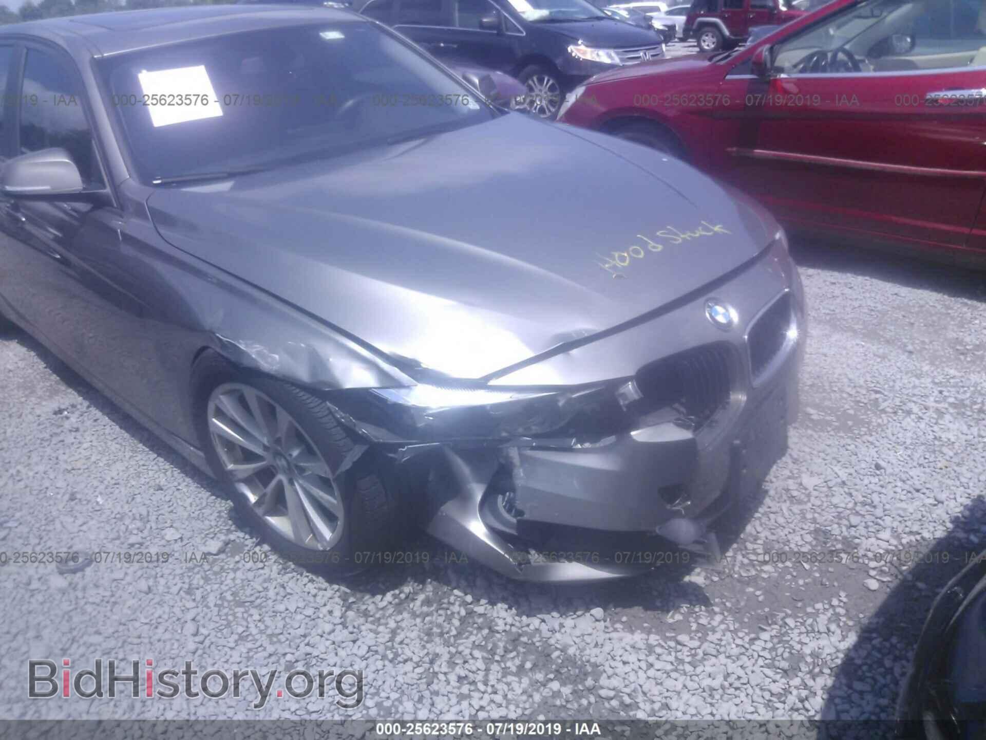 2016 BMW 320 - VIN: WBA8E5G58GNU20344 - Photo 5