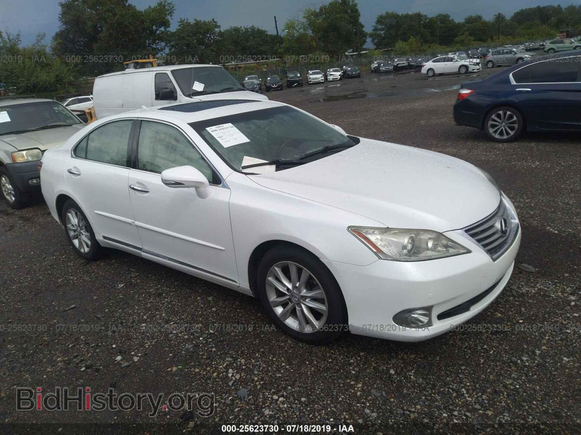 Photo JTHBK1EG3B2455896 - LEXUS ES 2011