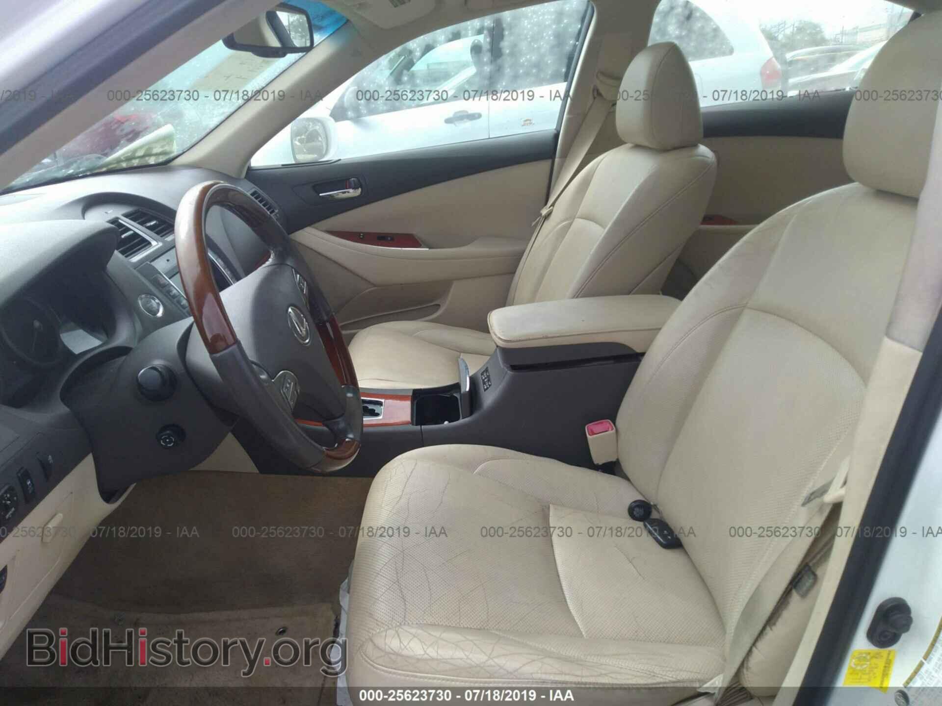 2011 LEXUS ES - VIN: JTHBK1EG3B2455896 - Фото 5