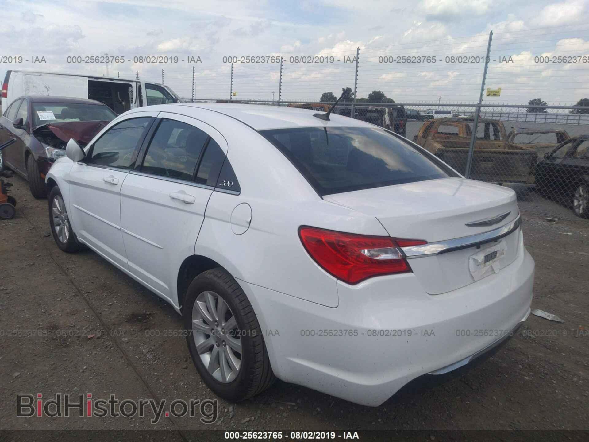 2013 CHRYSLER 200 - VIN: 1C3CCBBB5DN721619 - Photo 3