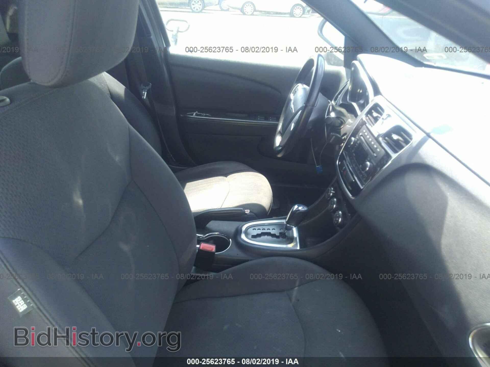 2013 CHRYSLER 200 - VIN: 1C3CCBBB5DN721619 - Photo 5