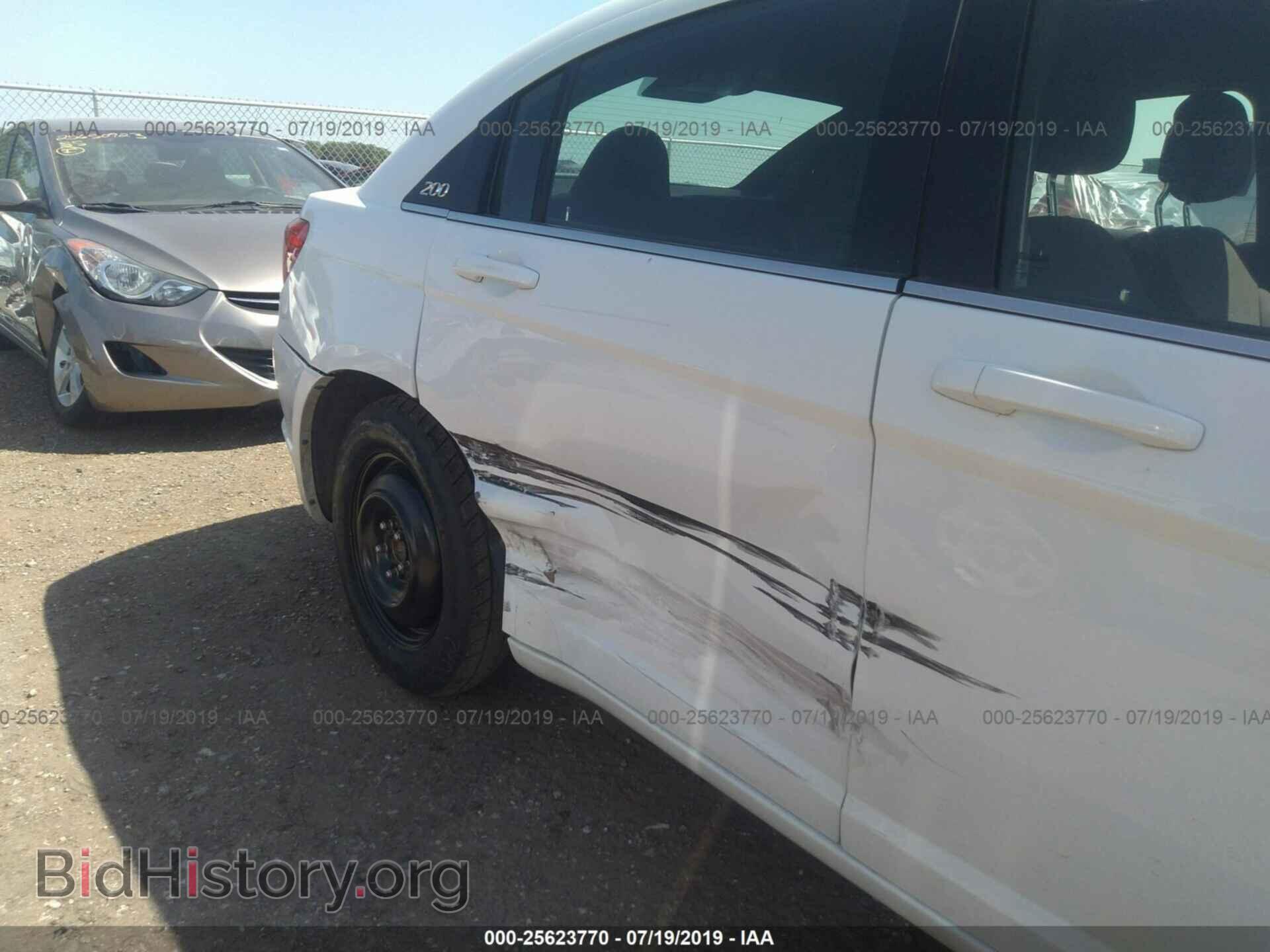 2014 CHRYSLER 200 - VIN: 1C3CCBBB7EN177285 - Фото 6