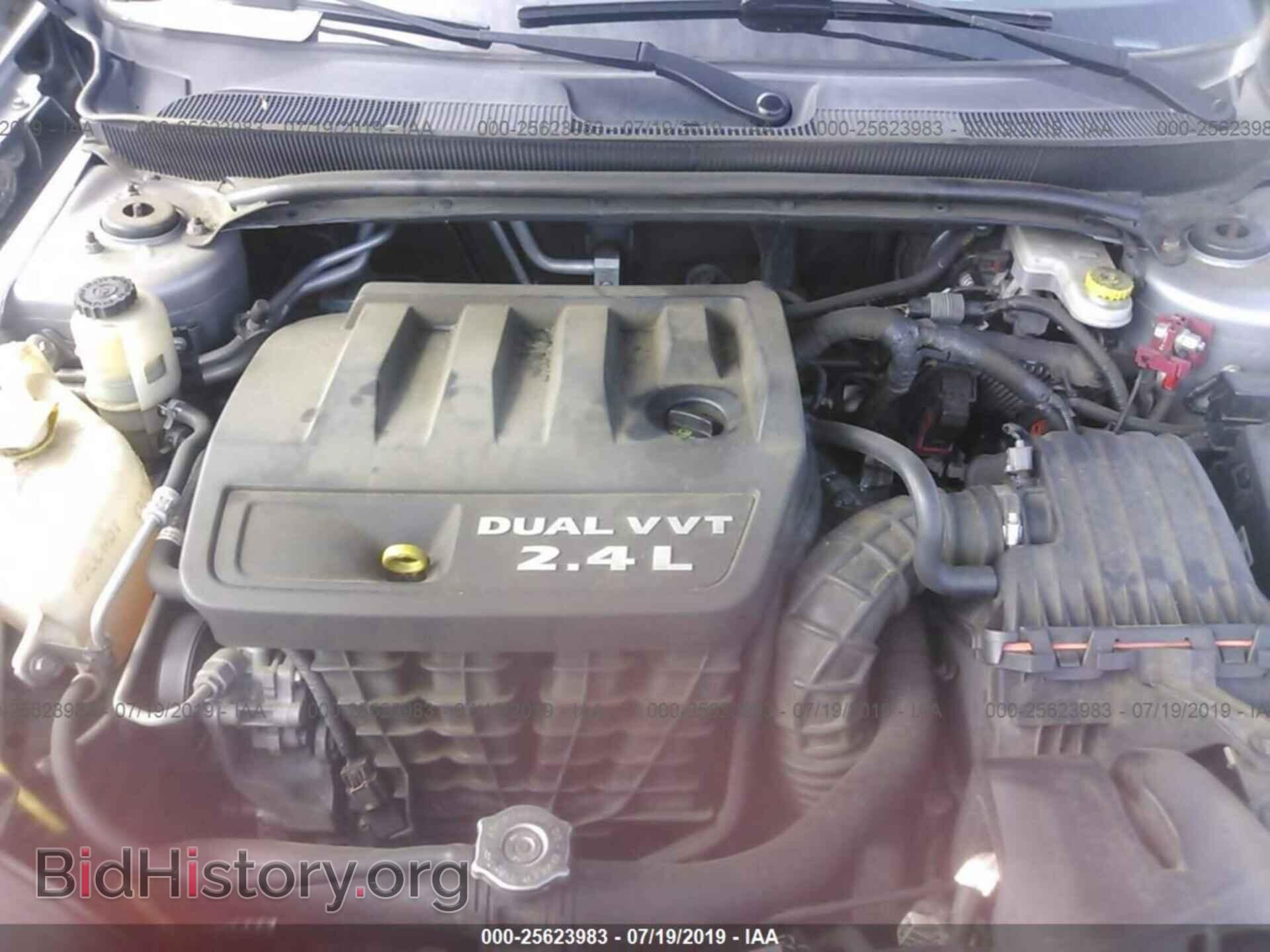 2014 CHRYSLER 200 - VIN: 1C3CCBBB5EN118140 - Photo 10