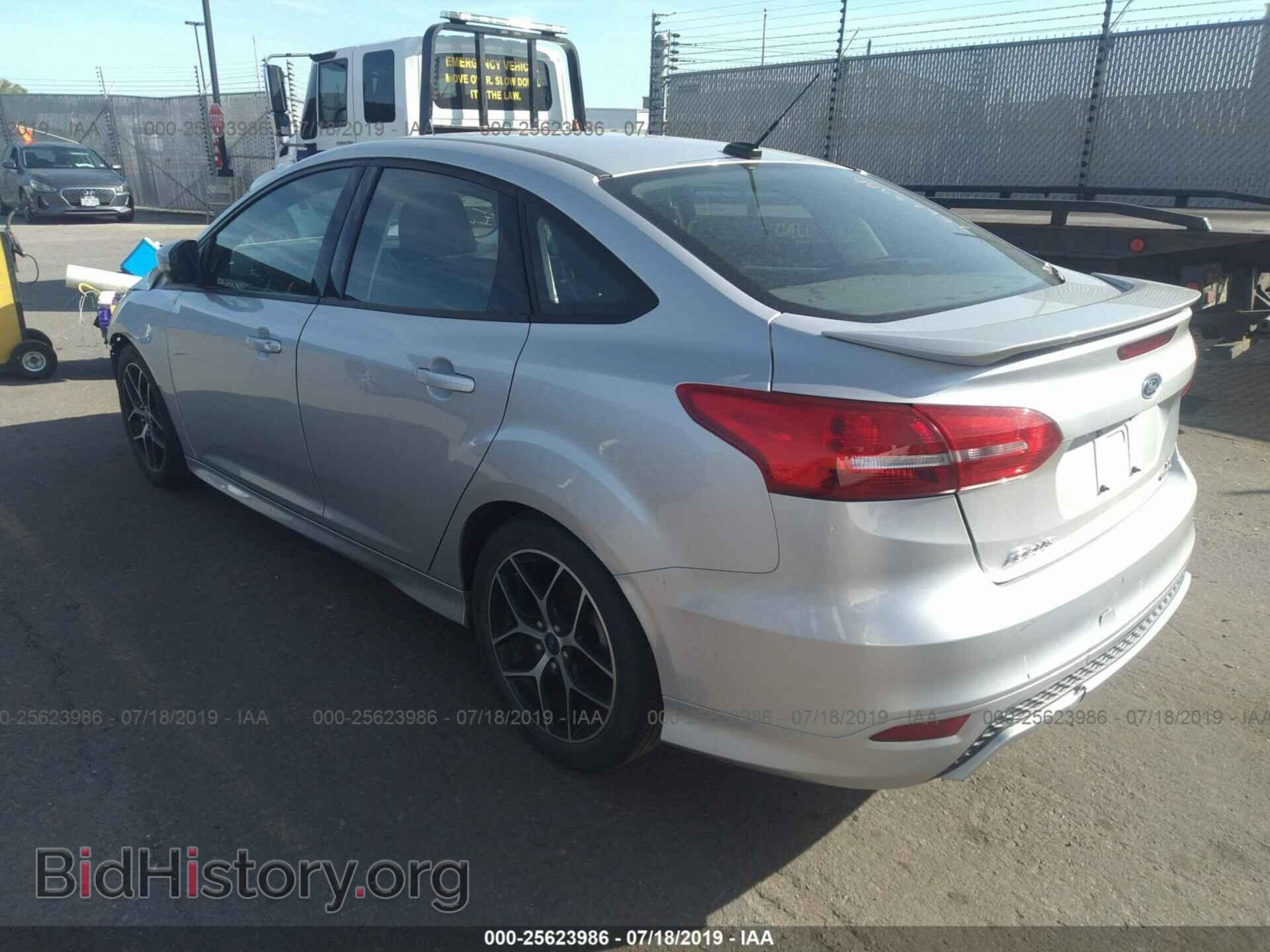 2015 FORD FOCUS - VIN: 1FADP3F24FL210797 - Photo 3