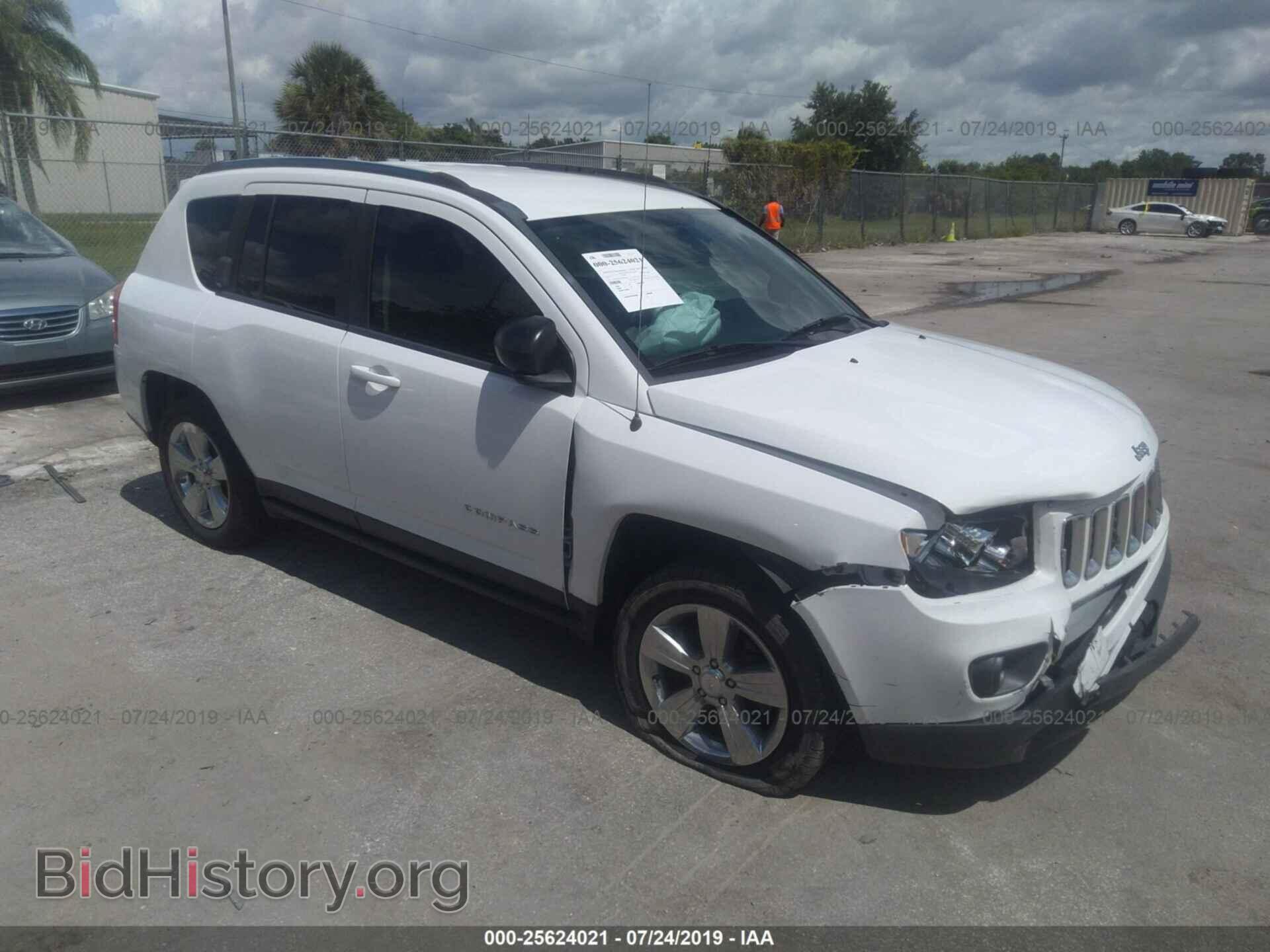 Фотография 1C4NJCBAXCD660666 - JEEP COMPASS 2012