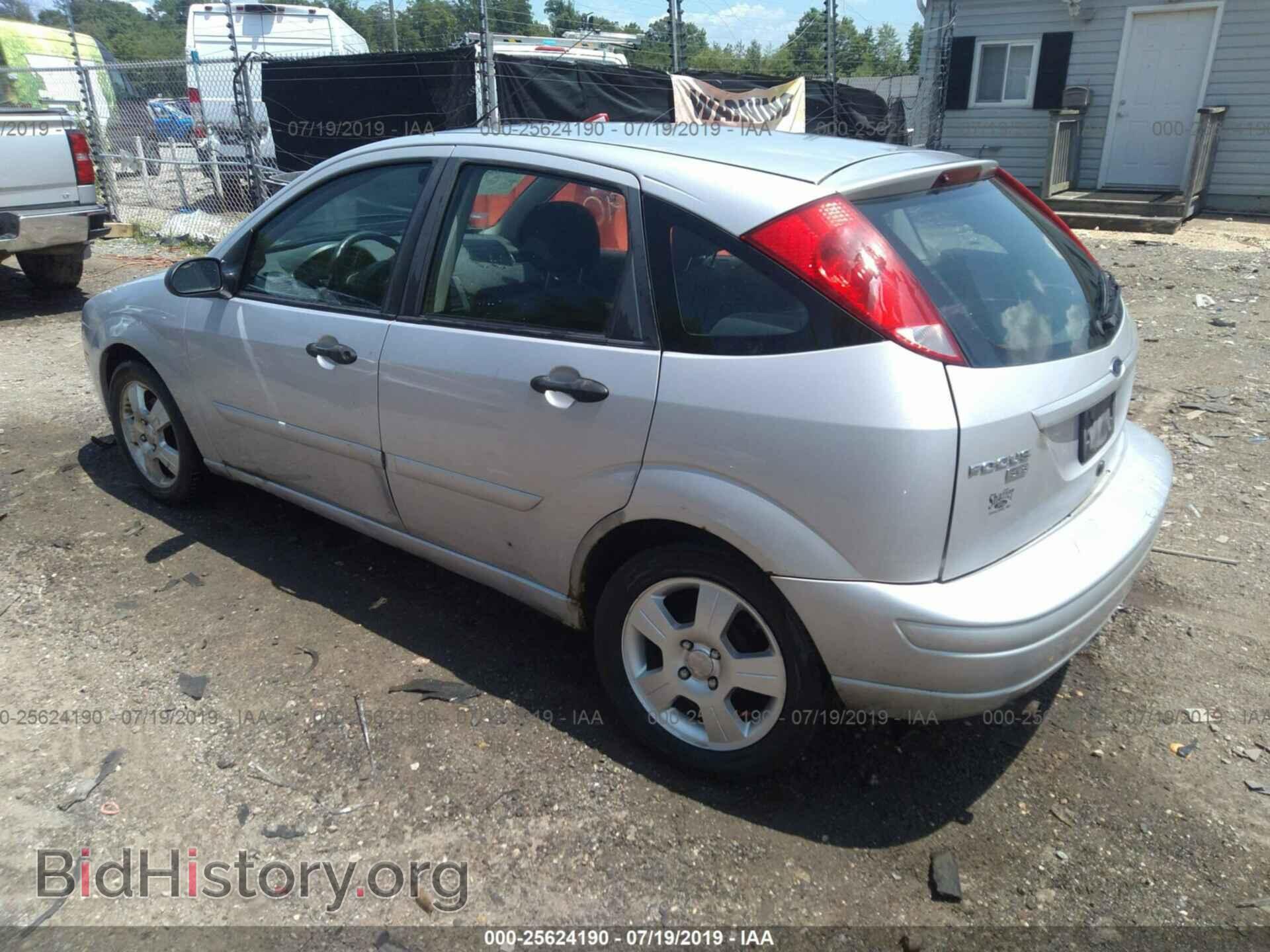 2005 FORD FOCUS - VIN: 3FAFP37N75R138866 - Фото 3