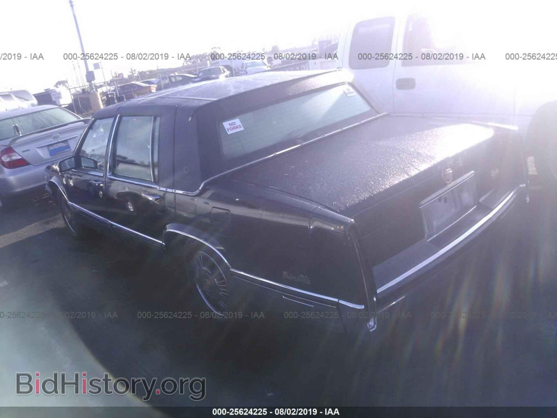 1992 CADILLAC DEVILLE - VIN: 1G6CD53BXN4262767 - Фото 3