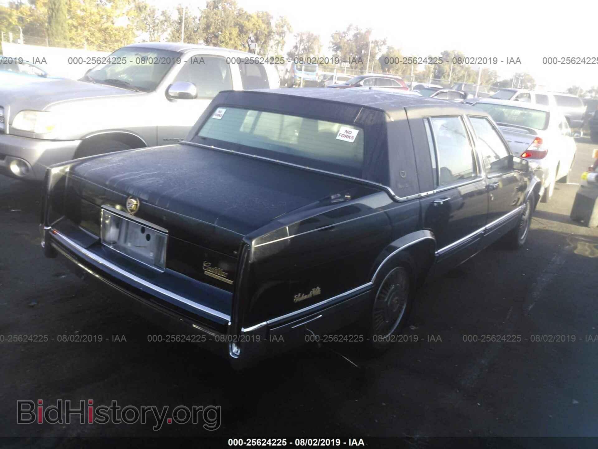 1992 CADILLAC DEVILLE - VIN: 1G6CD53BXN4262767 - Фото 4