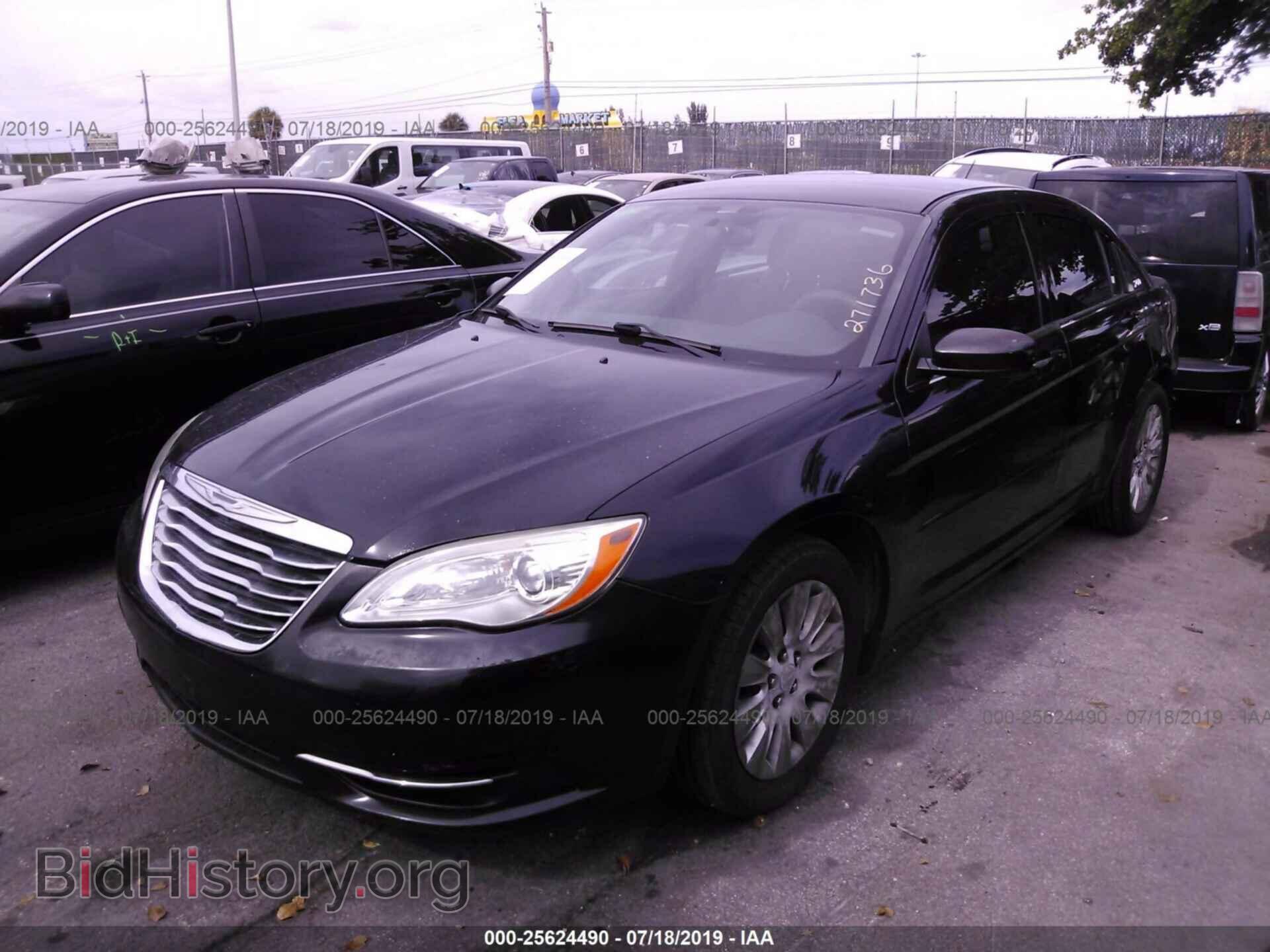 2012 CHRYSLER 200 - VIN: 1C3CCBAB4CN271736 - Фото 2