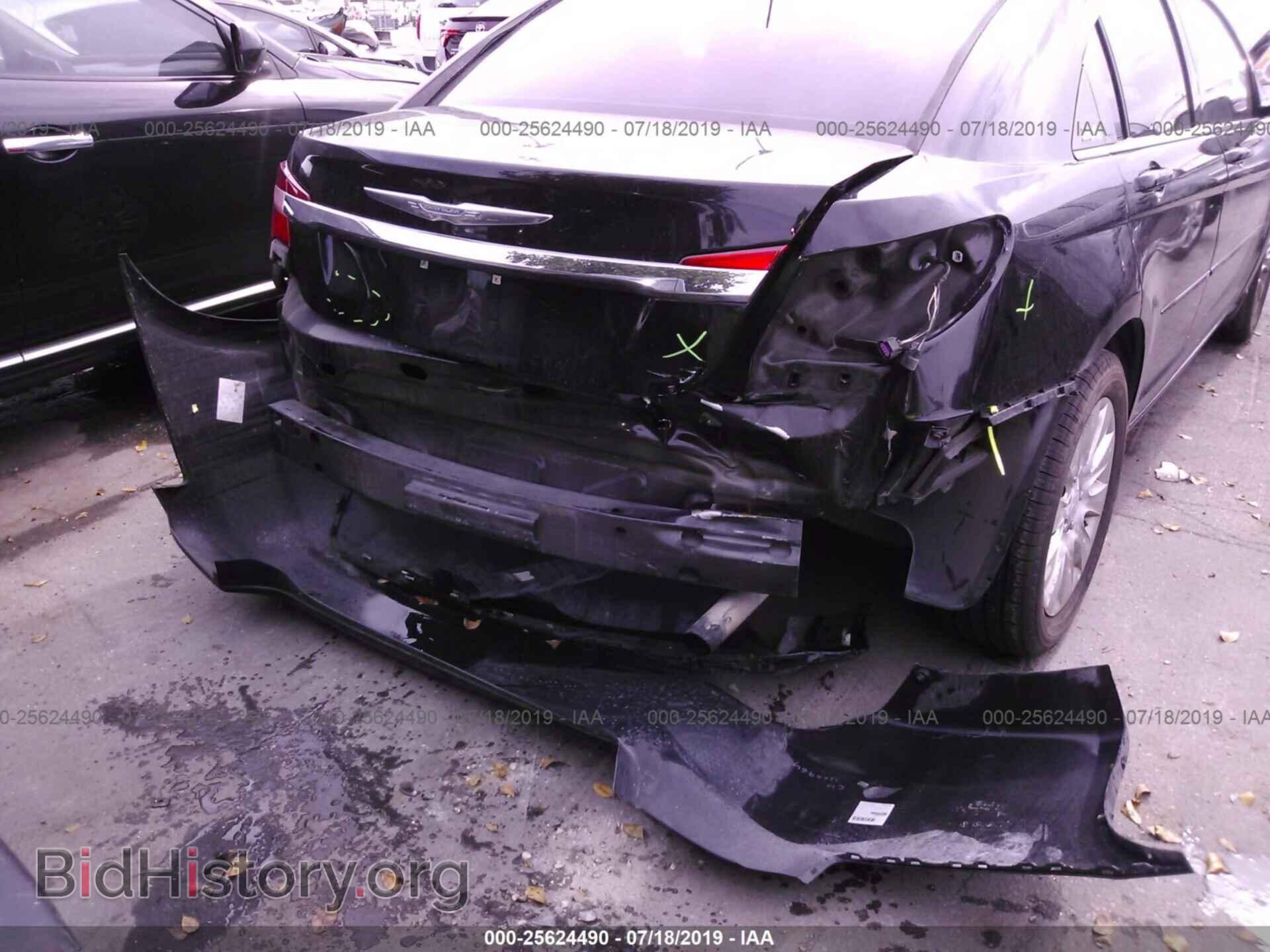 2012 CHRYSLER 200 - VIN: 1C3CCBAB4CN271736 - Фото 6