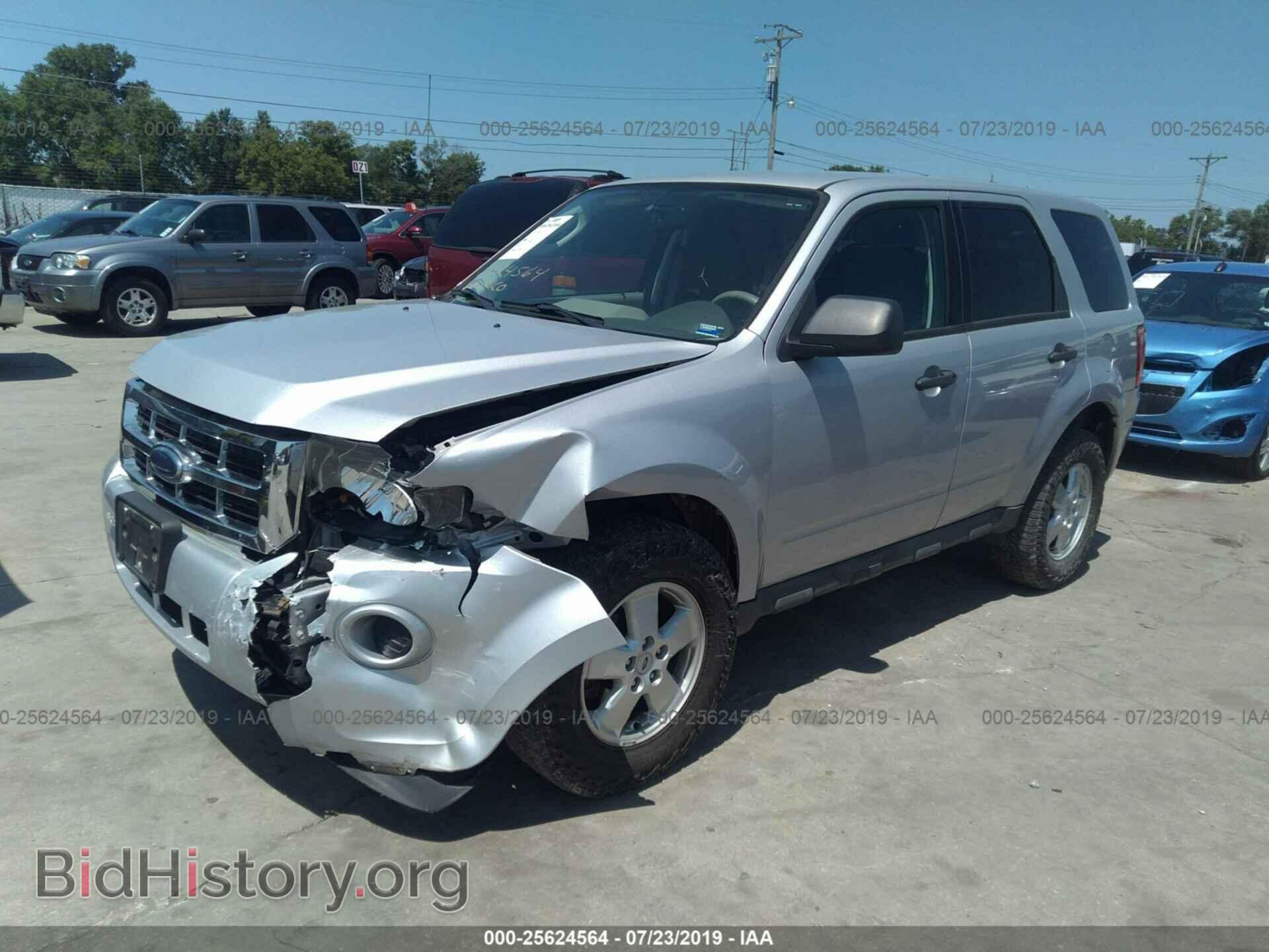 2009 FORD ESCAPE - VIN: 1FMCU92729KC27459 - Фото 2