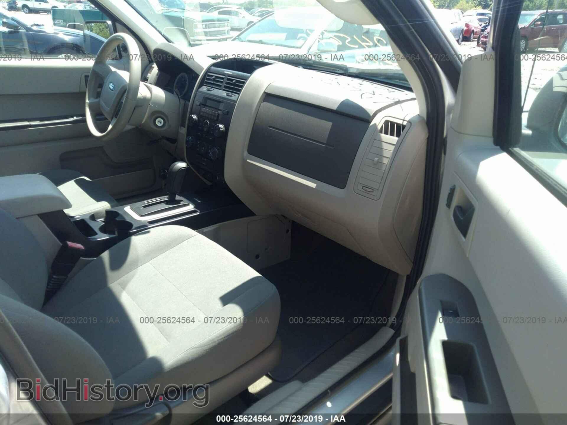 2009 FORD ESCAPE - VIN: 1FMCU92729KC27459 - Фото 5