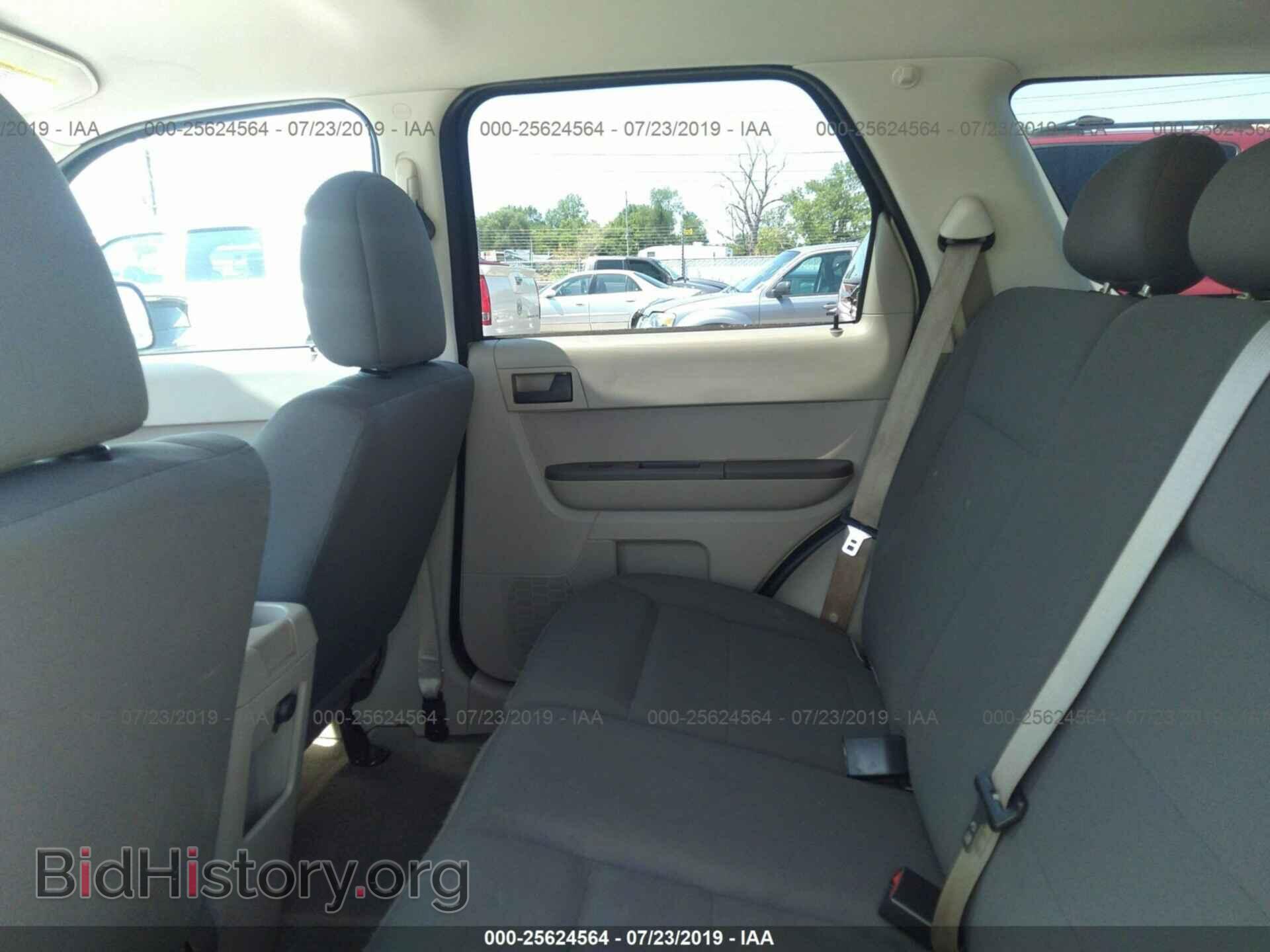 2009 FORD ESCAPE - VIN: 1FMCU92729KC27459 - Фото 8