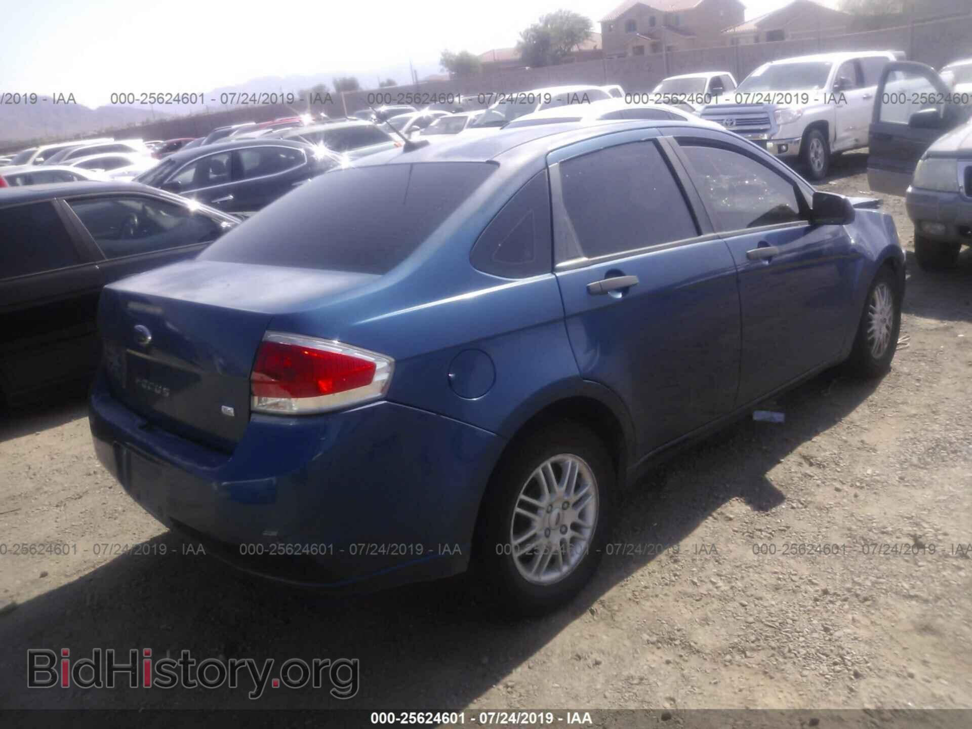 2009 FORD FOCUS - VIN: 1FAHP35N99W134302 - Photo 4
