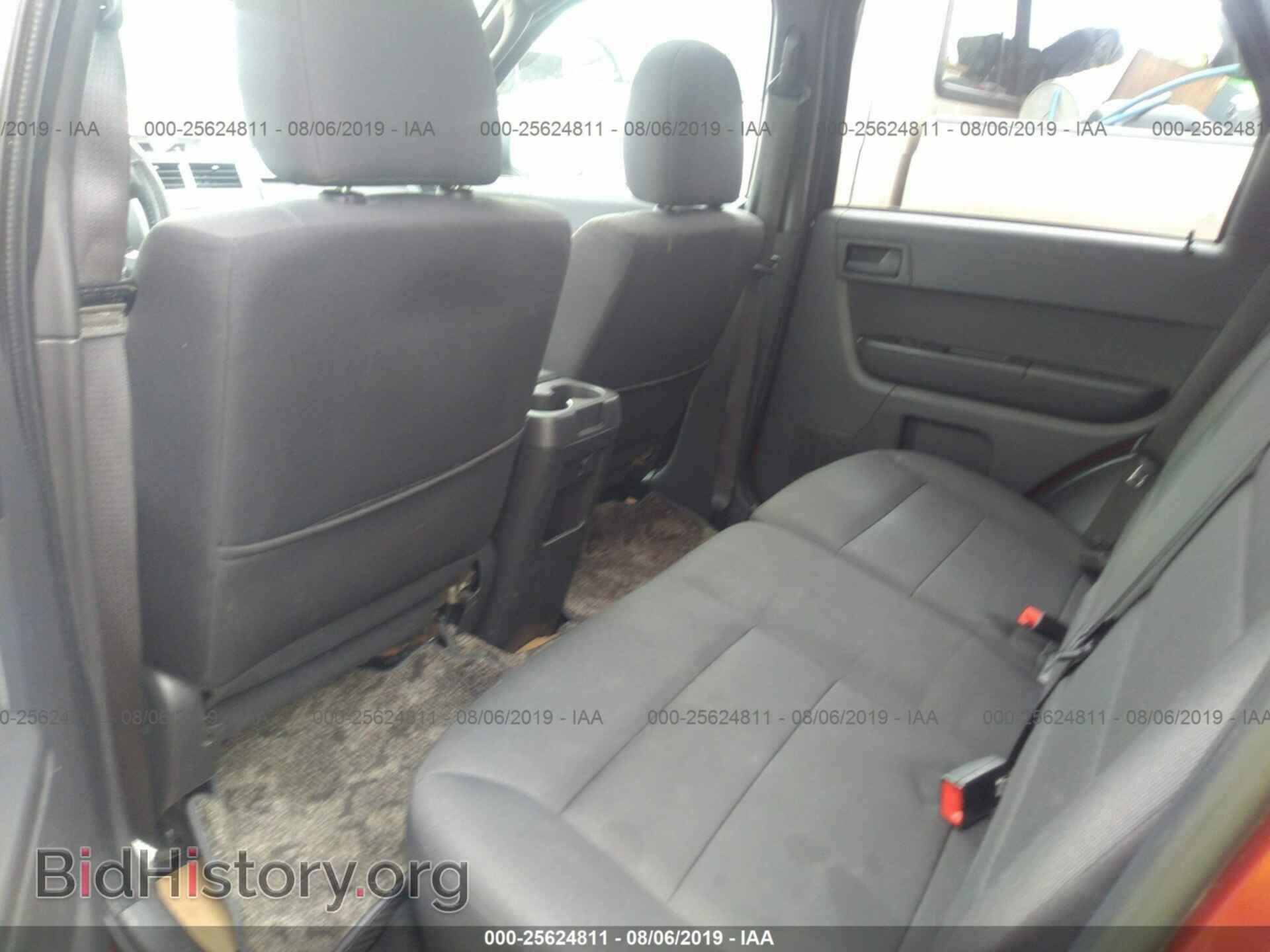 2012 FORD ESCAPE - VIN: 1FMCU0DG2CKC85667 - Photo 8