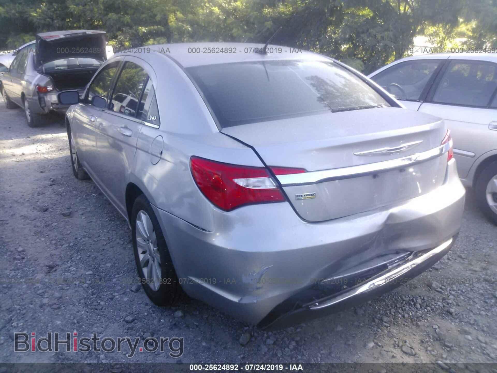 2013 CHRYSLER 200 - VIN: 1C3CCBBGXDN703306 - Photo 3