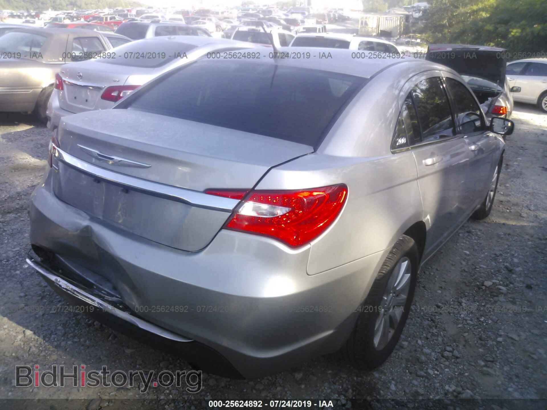2013 CHRYSLER 200 - VIN: 1C3CCBBGXDN703306 - Photo 4