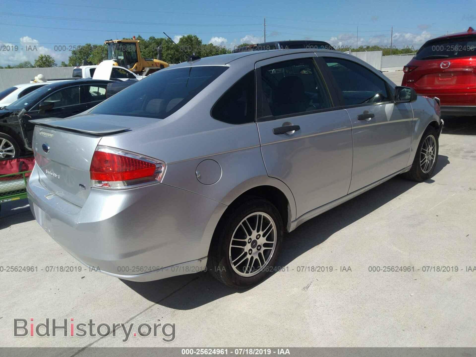 2010 FORD FOCUS - VIN: 1FAHP3FN9AW163642 - Фото 4
