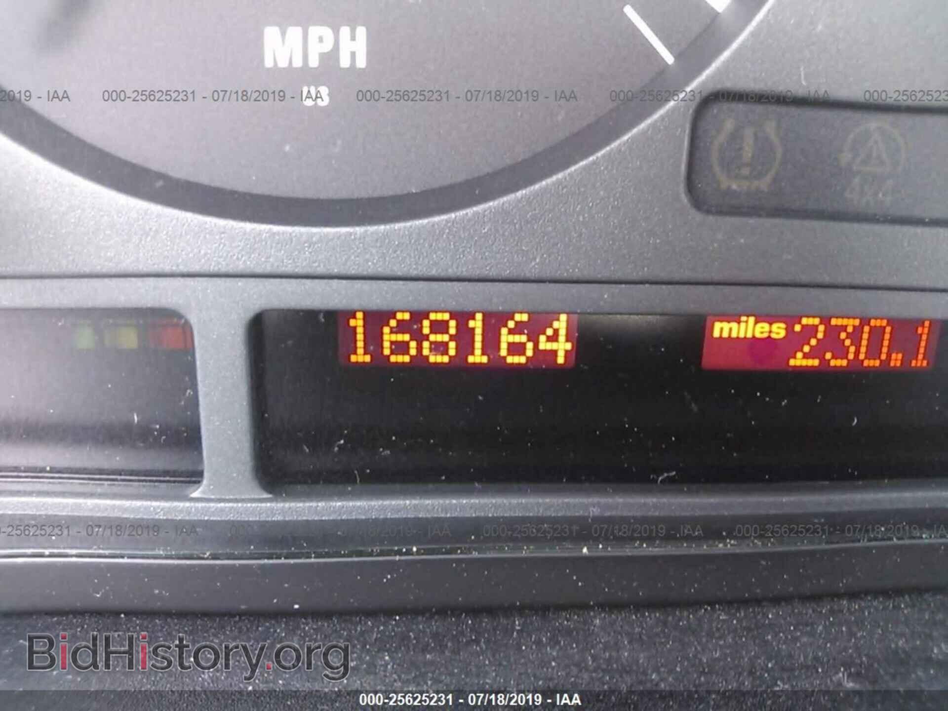 2006 BMW X5 - VIN: 5UXFA13596LY42832 - Photo 7