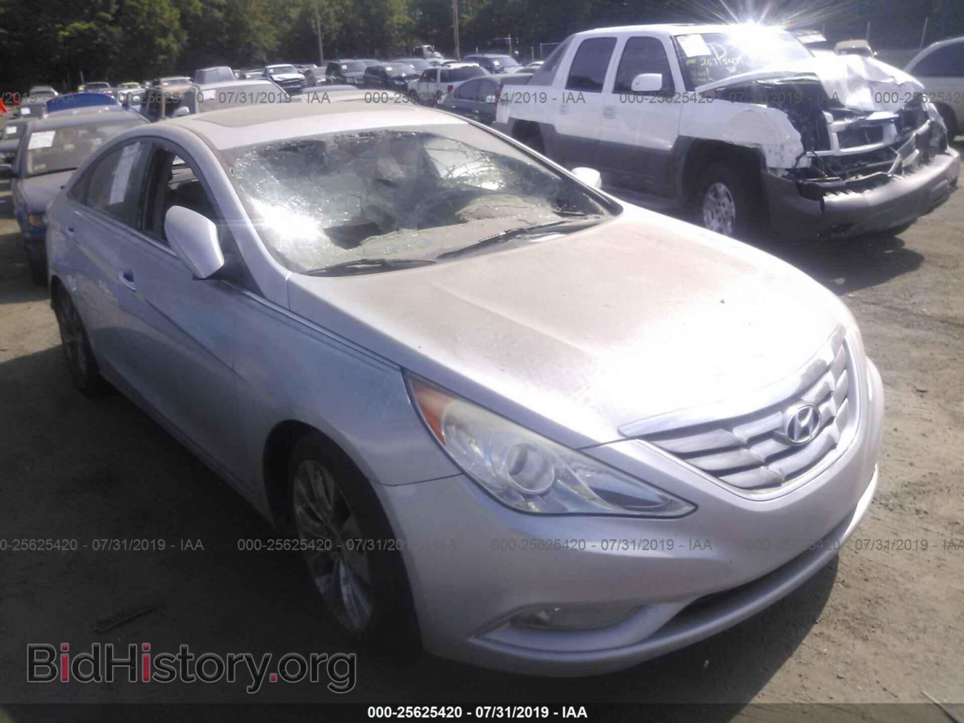 Фотография 5NPEC4AC1CH461552 - HYUNDAI SONATA 2012