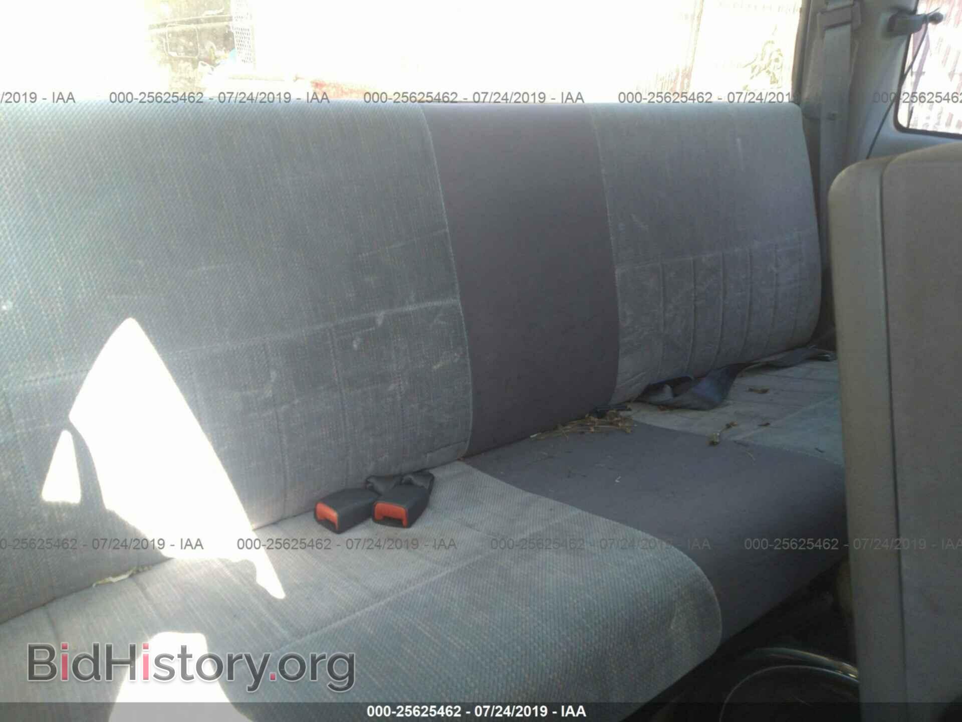 1996 DODGE RAM 3500 - VIN: 3B7MC33C3TM164151 - Фото 8