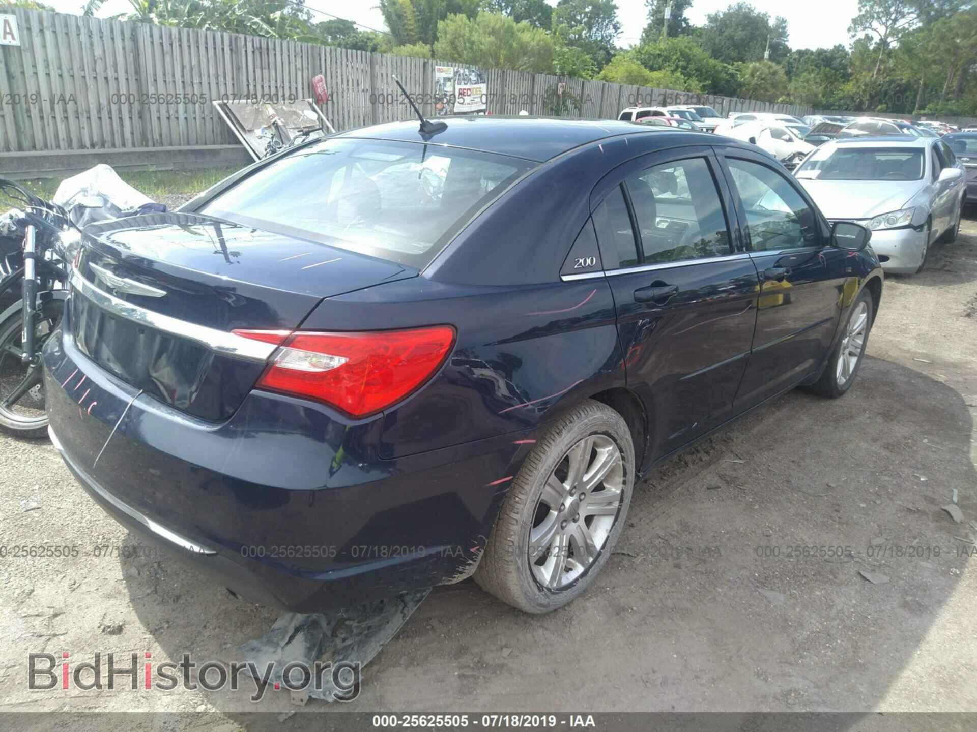 2013 CHRYSLER 200 - VIN: 1C3CCBBB8DN655986 - Photo 4