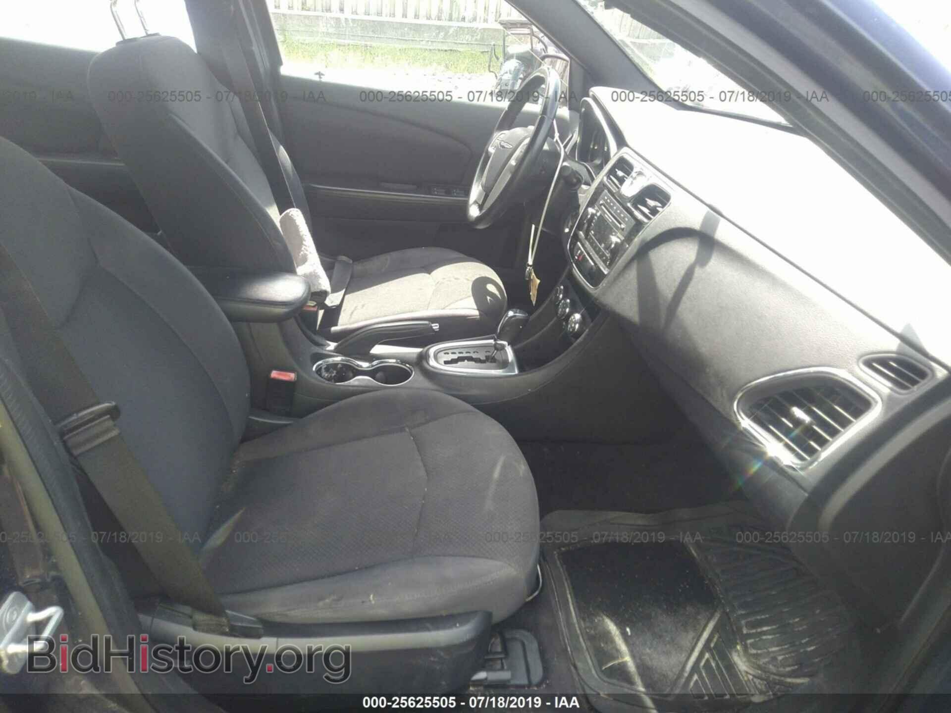 2013 CHRYSLER 200 - VIN: 1C3CCBBB8DN655986 - Photo 5